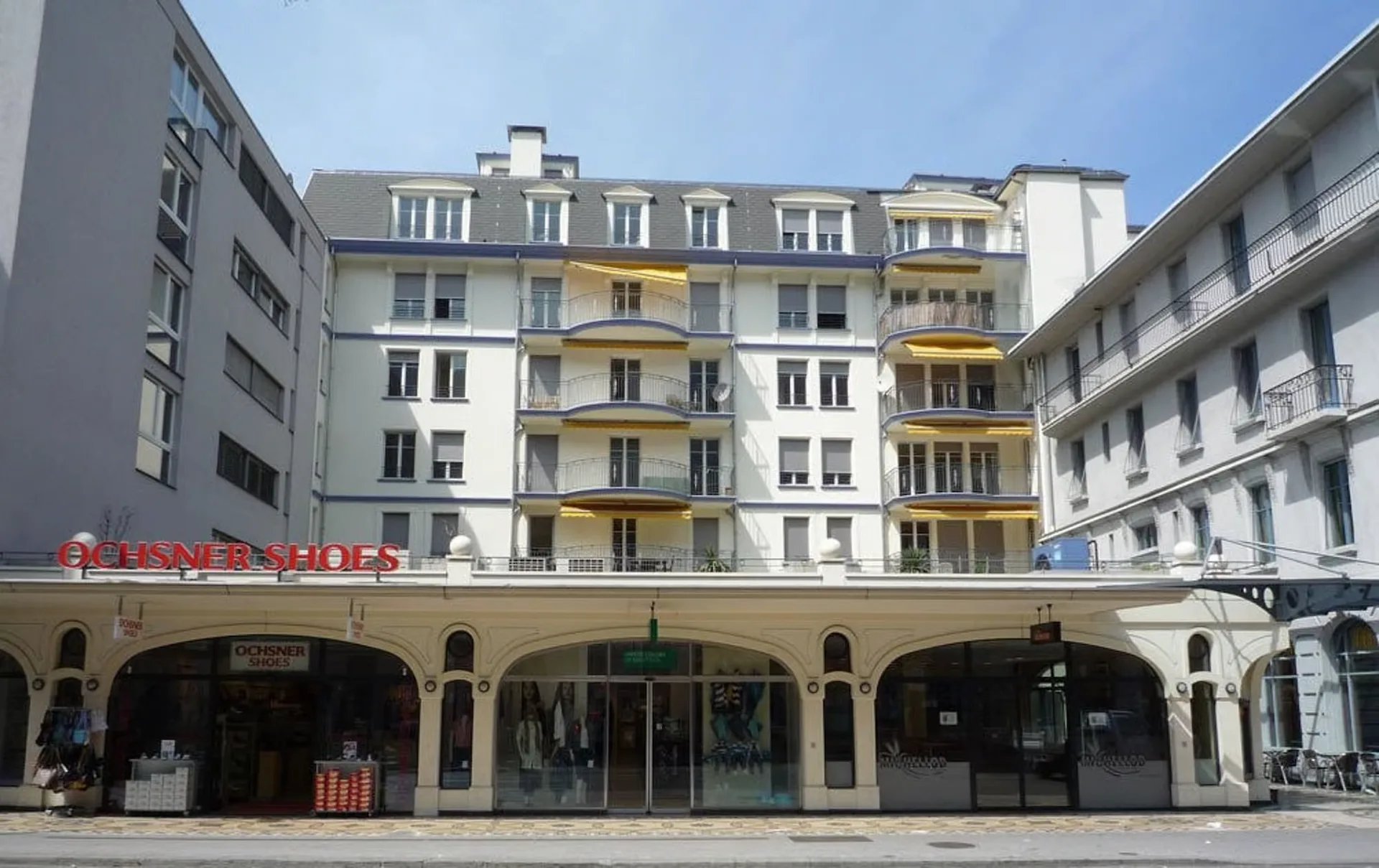 Ausschlaggebend ! Wunderschöne Wohnung in der Nähe aller Annehmlichkeiten !