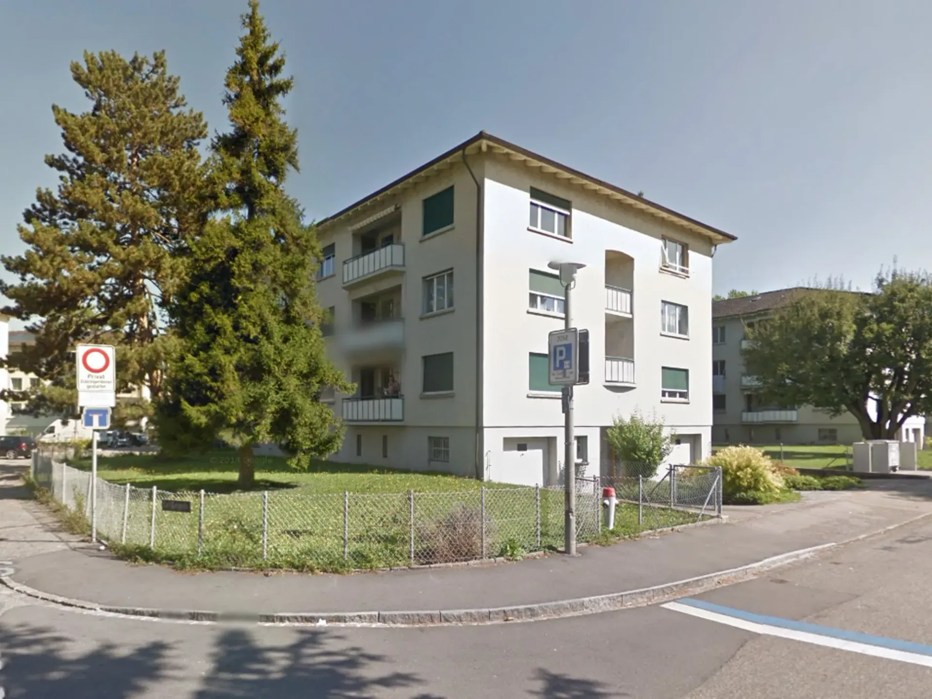 Helle 4-Zimmer-Altbauwohnung mit Balkon in Münchenstein – sofort verfügbar