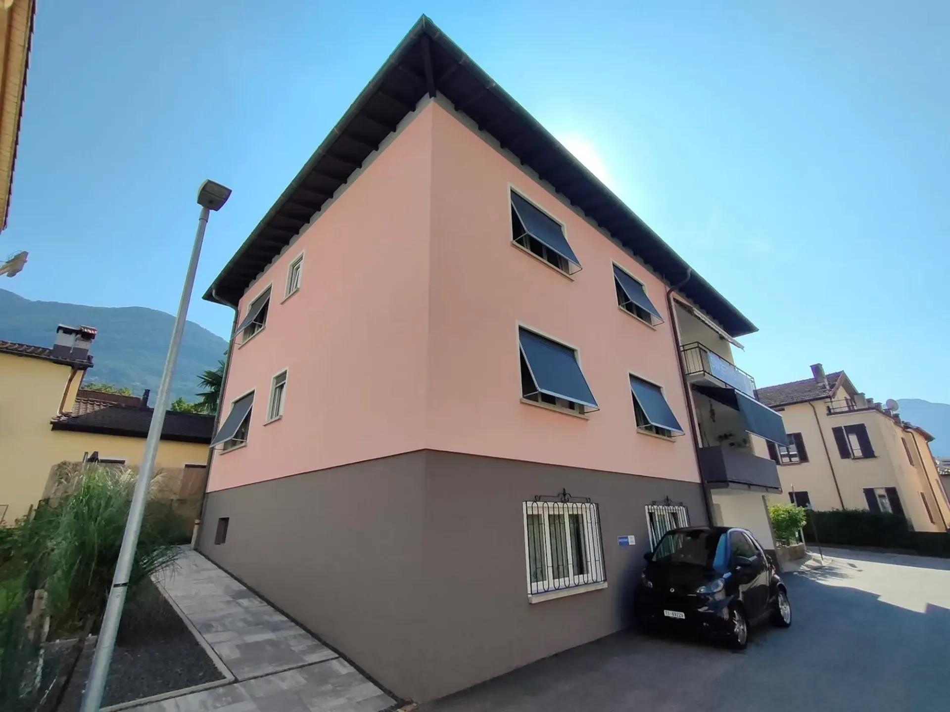 Casa bifamiliare in vendita a Lugano-Pregassona