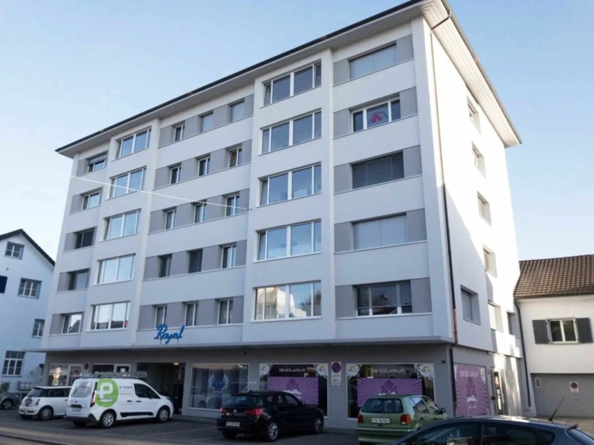 An TOP Geschäftslage: Praxis/Büro, hell, freundlich, mit Lift