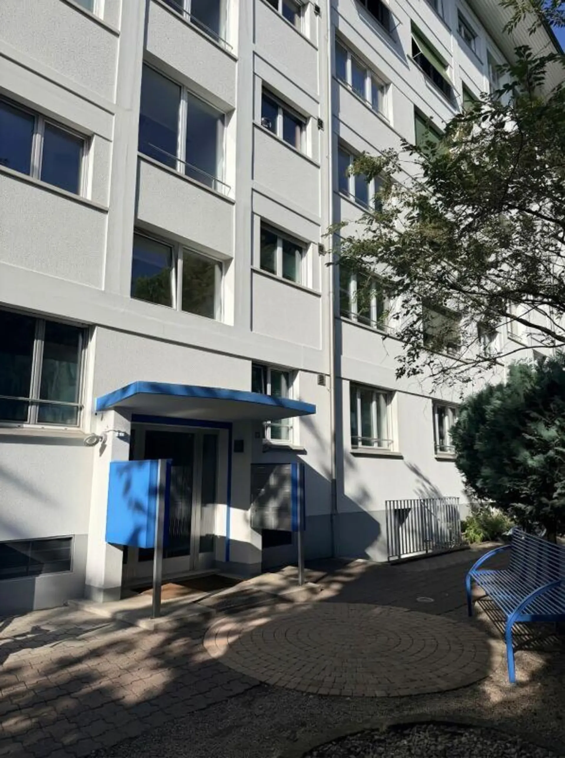 Frisch Sanierte 3.5-Zimmerwohnung im Breitenrain