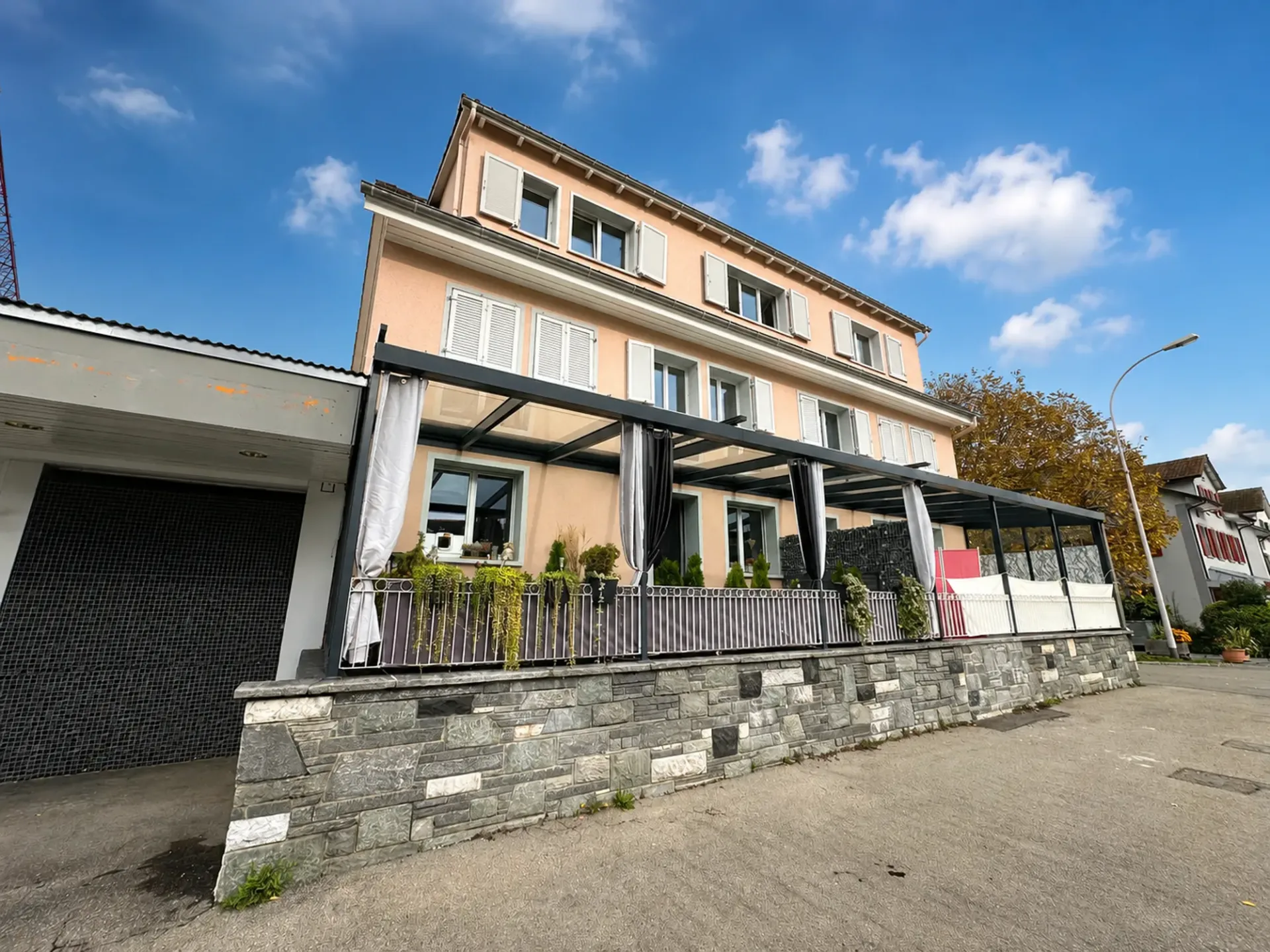 helle, moderne 1.5-Zimmer-Wohnung an zentraler Lage