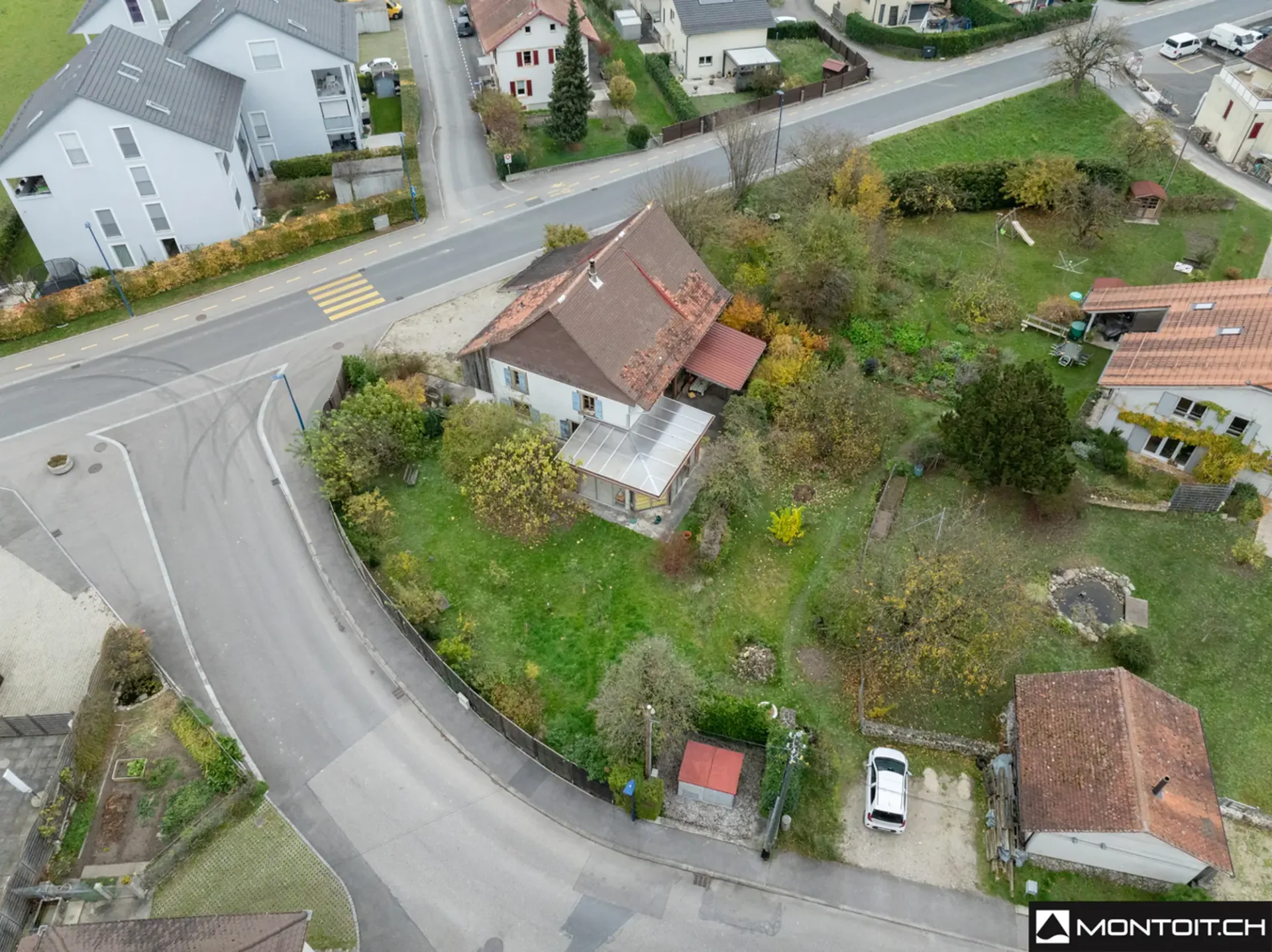 Yvonand, zu verkaufen, Haus mit Charakter + Erweiterungspotenzial