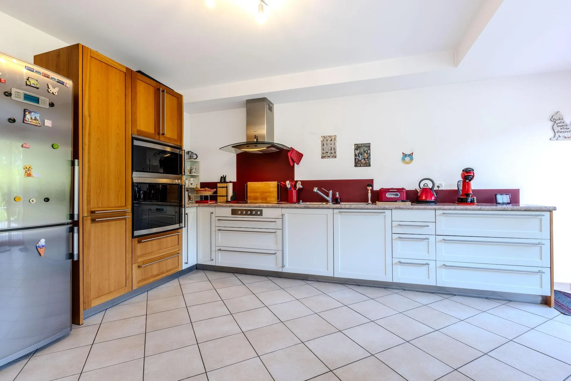 AMPIA VILLA BIFAMILIARE 6.5 LOCALI CON GIARDINO A CARABBIA