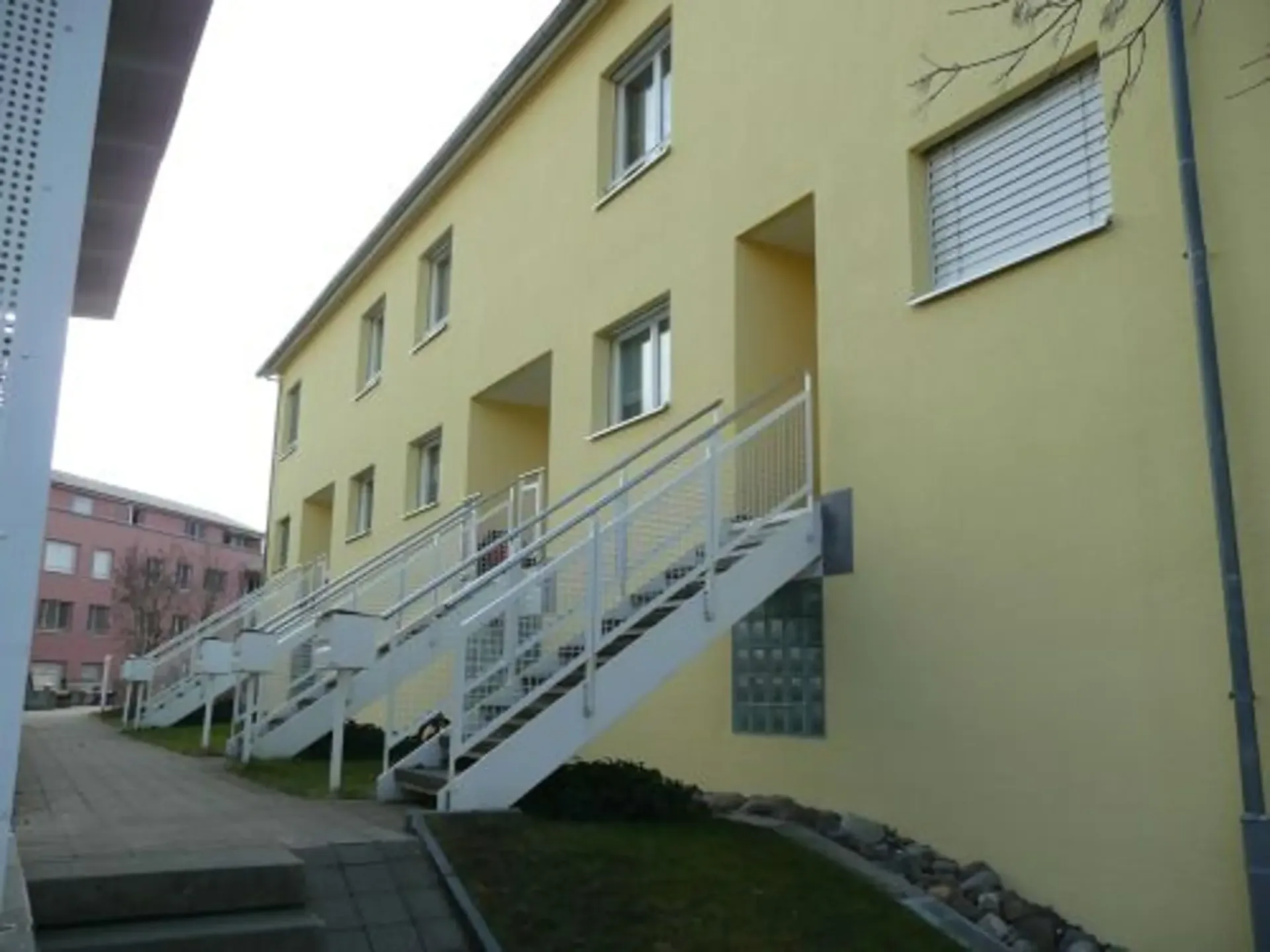 Eckhaus in Reihen-Einfamilienhaus! Ihr neues Zuhause!