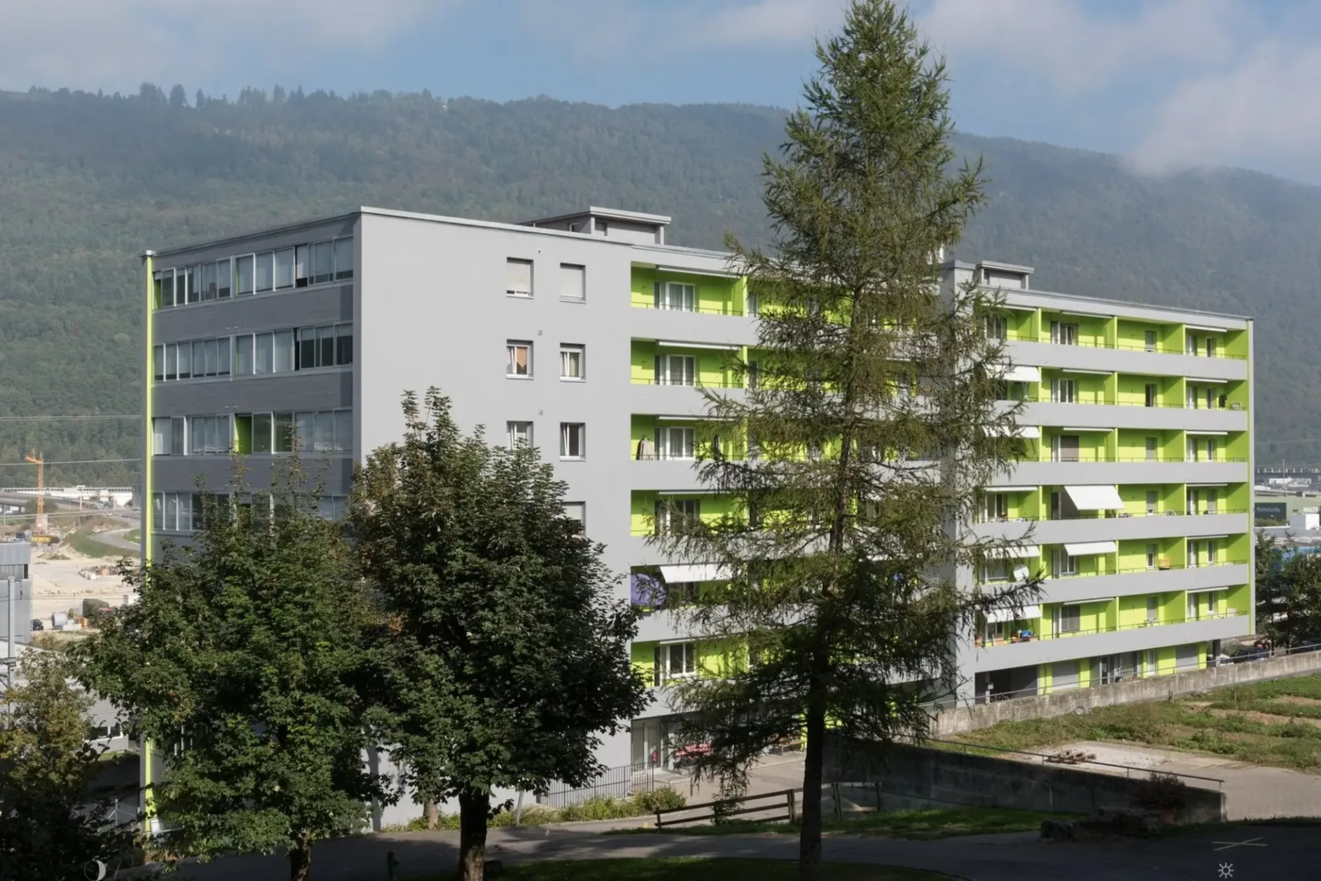 Charmante 2-ZW im Grünen