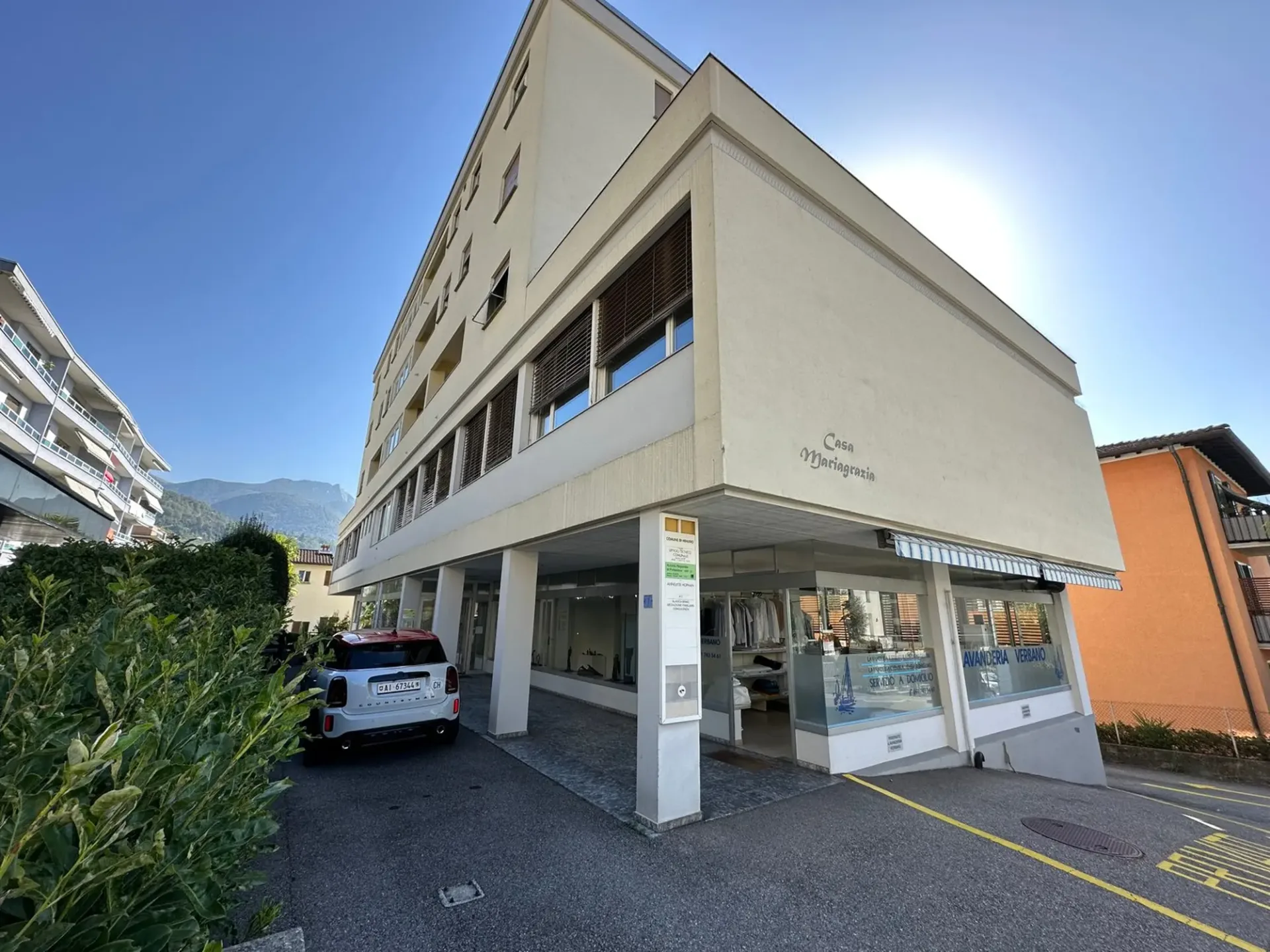 Bürofläche im Erdgeschoss an zentraler Lage in Minusio