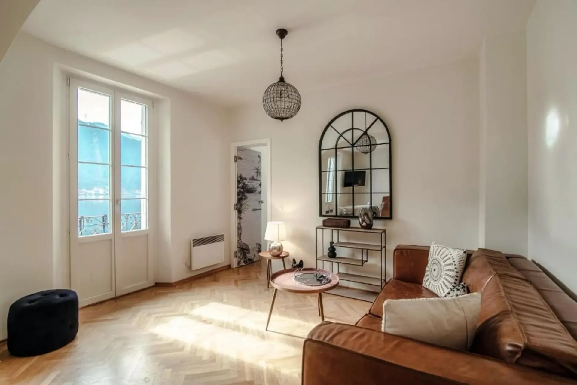 HISTORISCHES PALAZZO MIT SEEBLICK IN MORCOTE