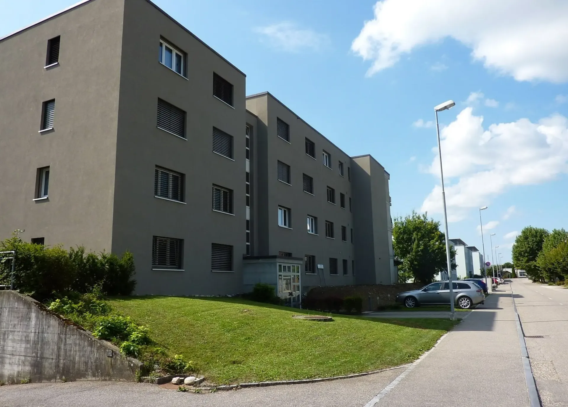 1. Mietzins Gratis - Familienfreundlich - Grosszügig