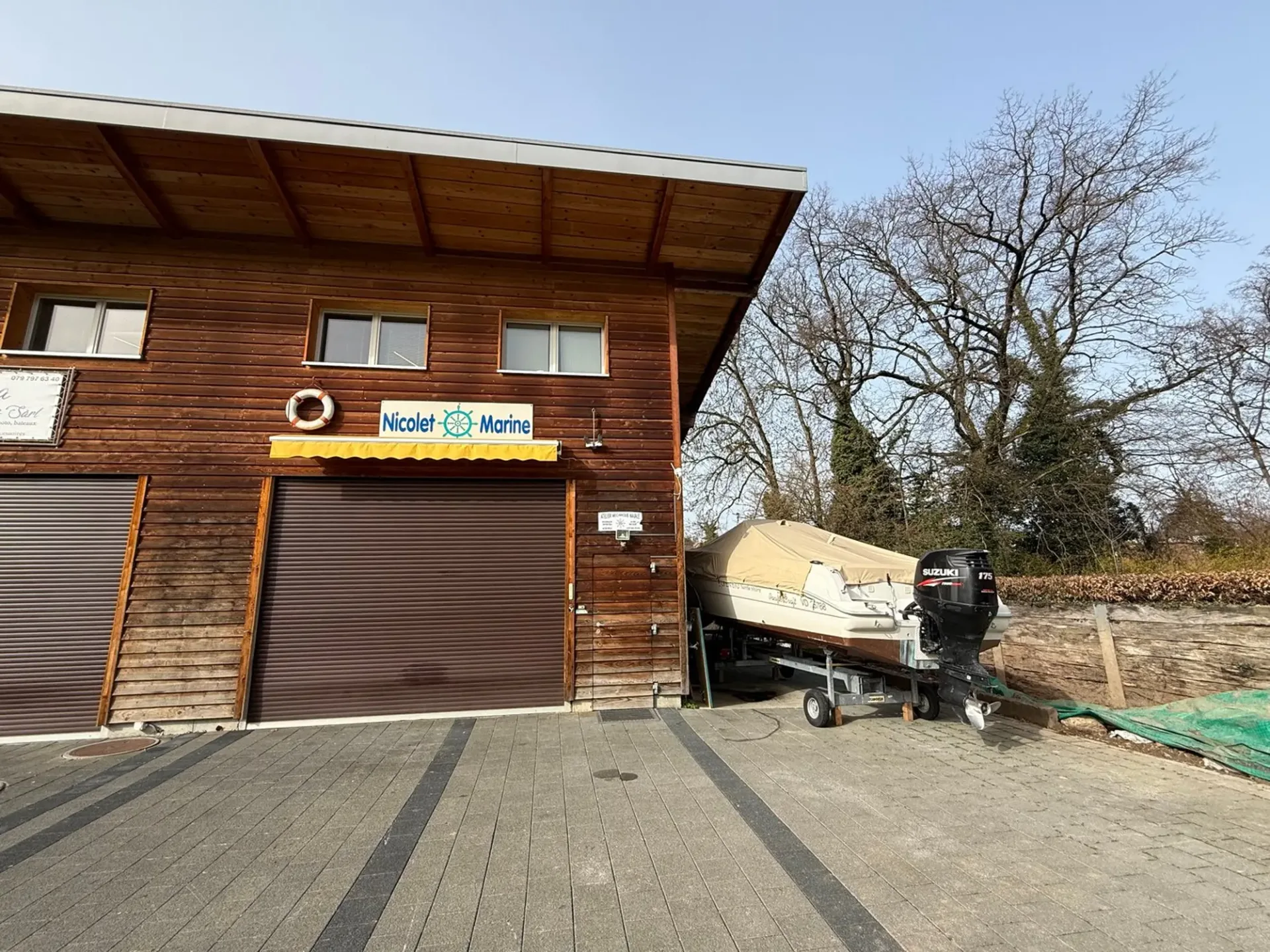 Mietzins staffelt sich – Atelier/Werkstatt von etwa 119 m² – Industriegebiet Clarens-Chailly