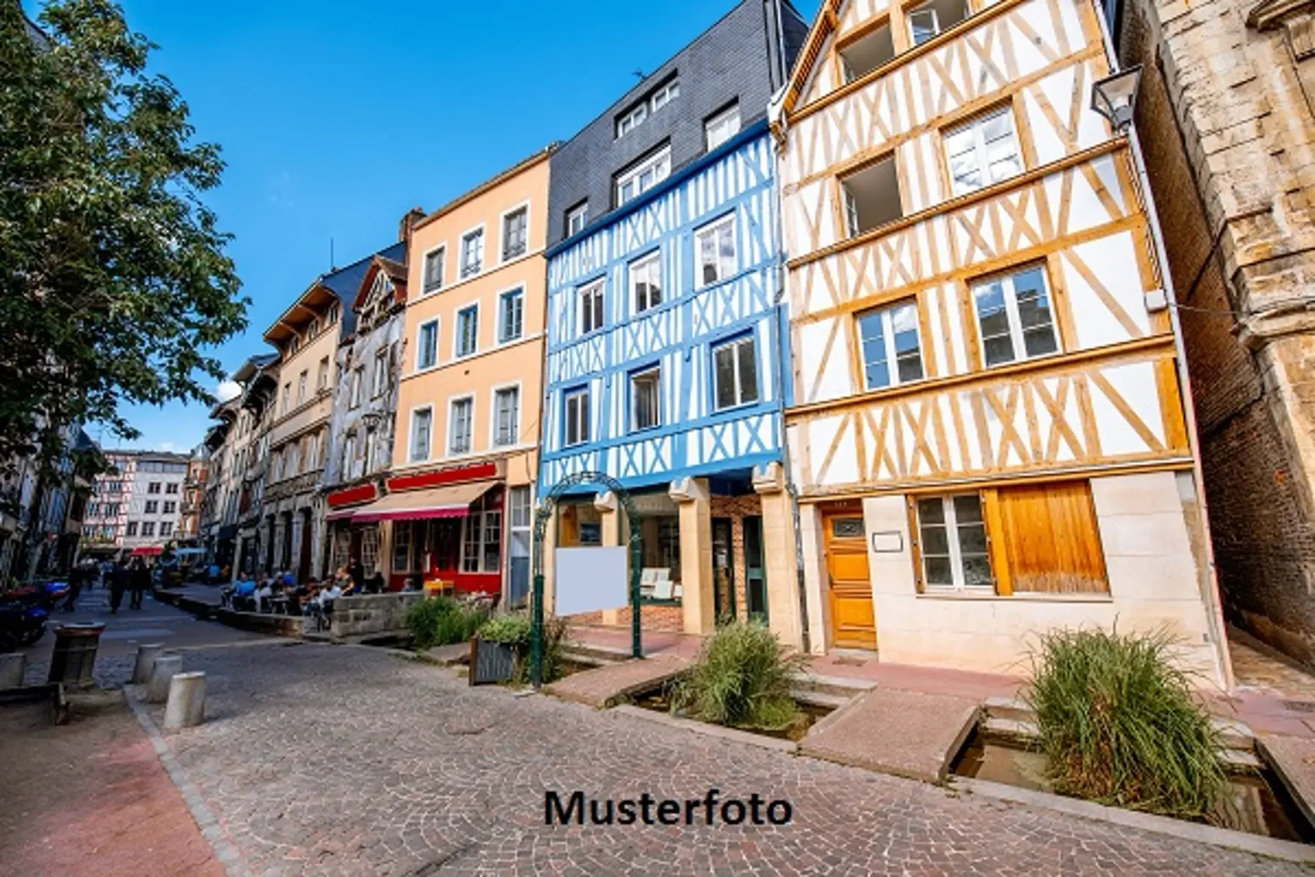 *Verkauf/Restaurant und Grundstück*