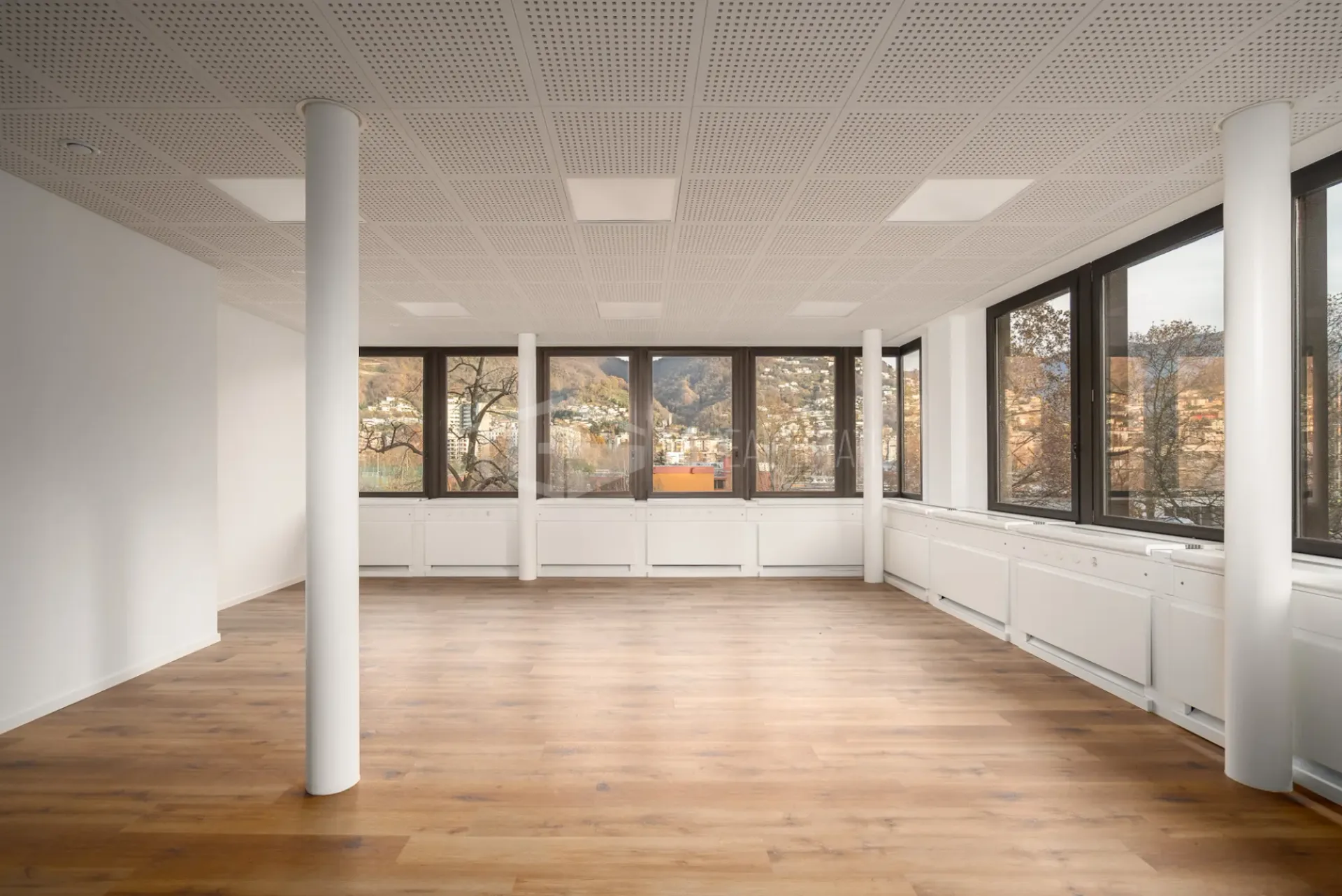Modernes Büro mit 7 Räumen in Molino Nuovo