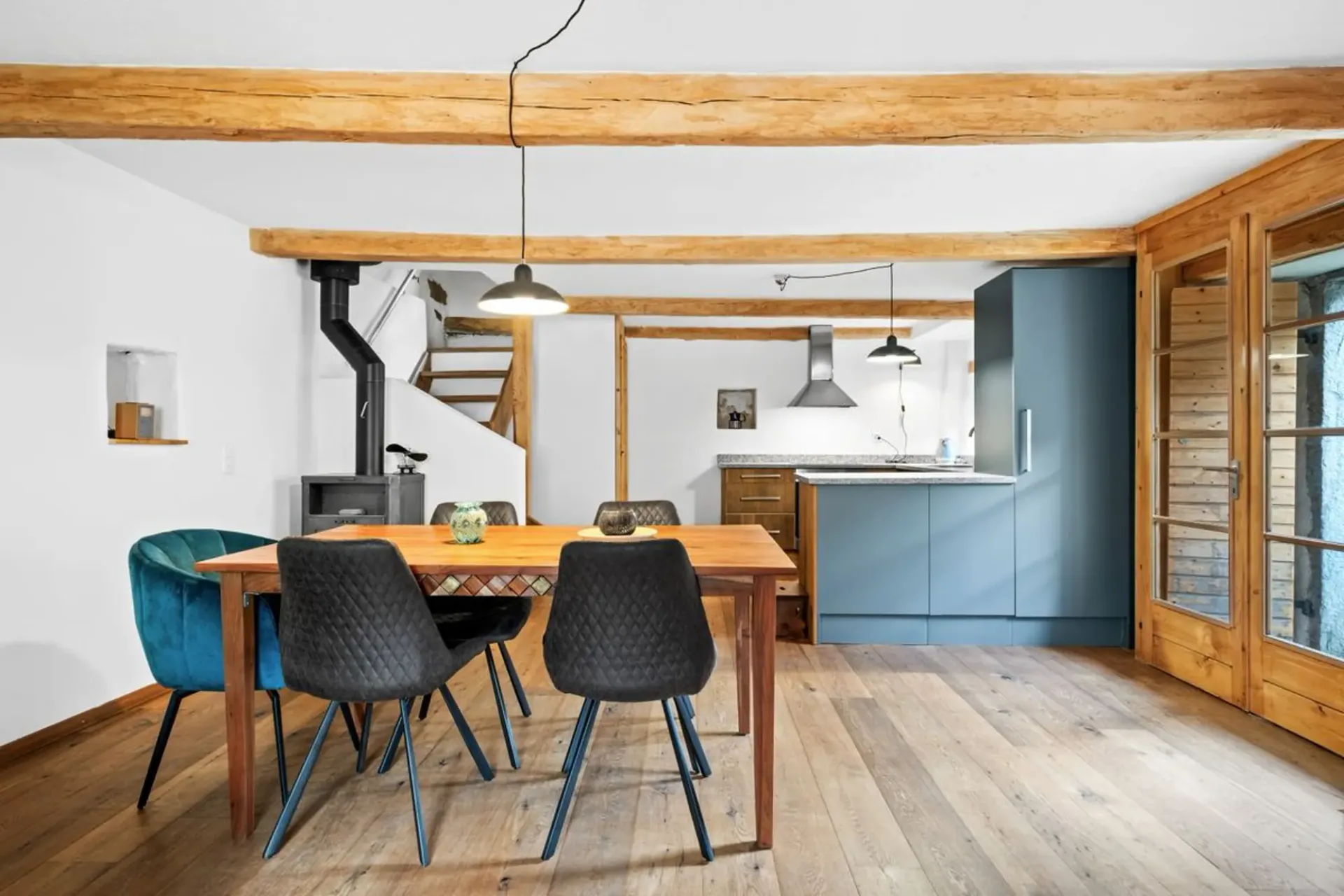 Authentisches Tessiner Rustico mit Sitzplatz im Maggiatal
