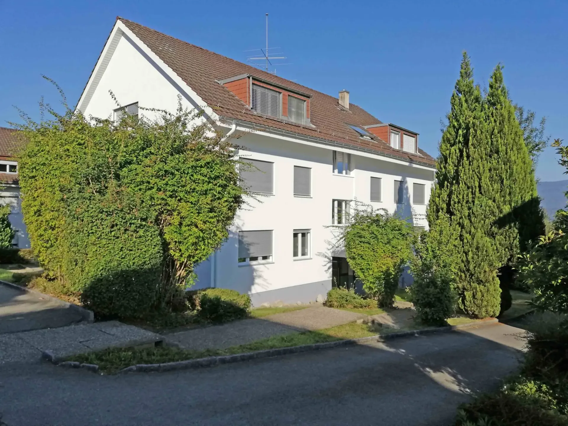 MFH in gepflegtem Zustand mit Bruttorendite von 4%