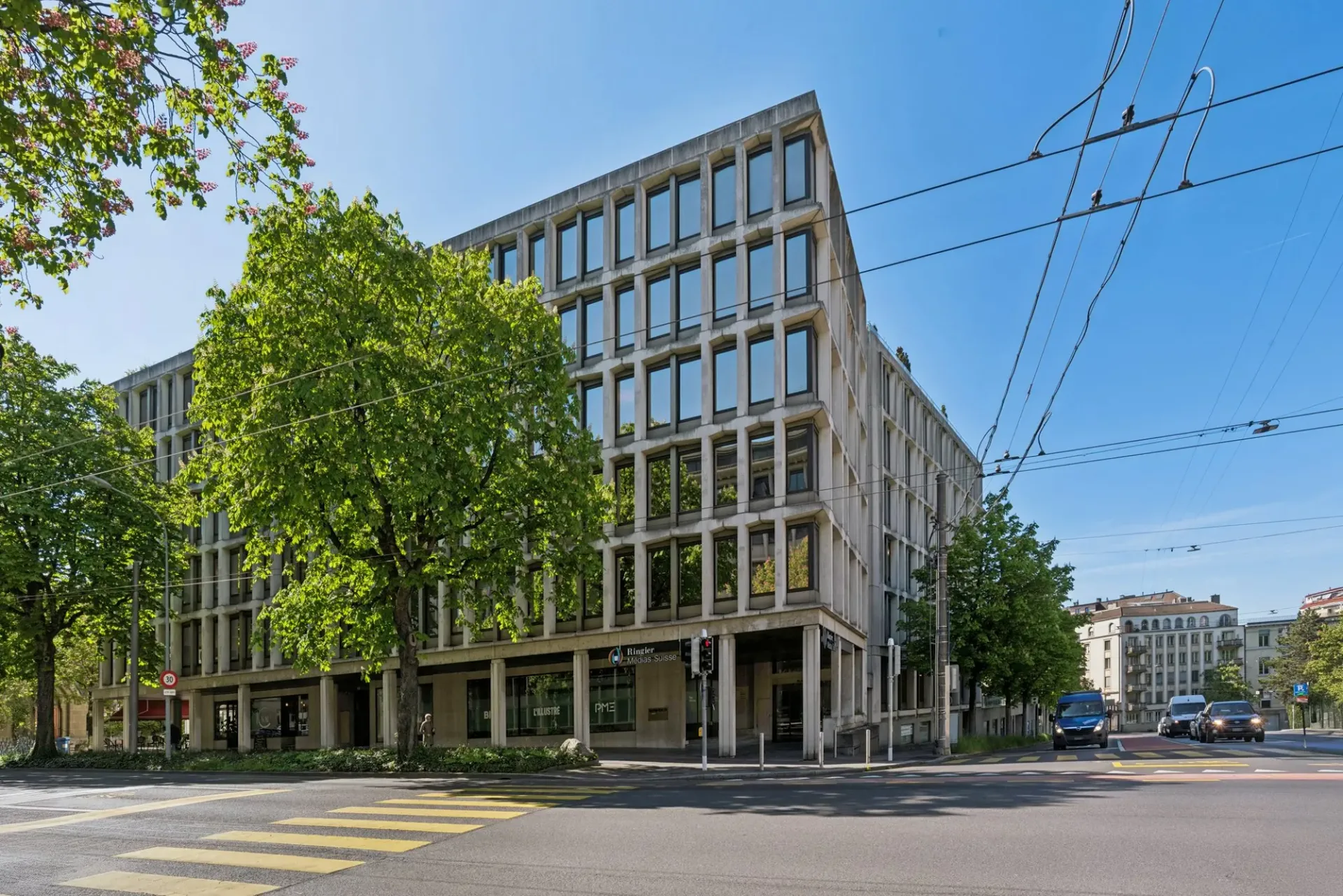 Prächtige Büros zwei Schritte vom Bahnhof entfernt!