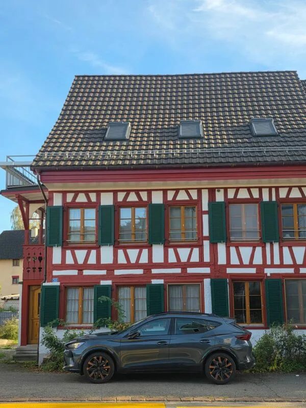 To rent in the center of 8555 Müllheim Dorf; 2.5 room apartment!