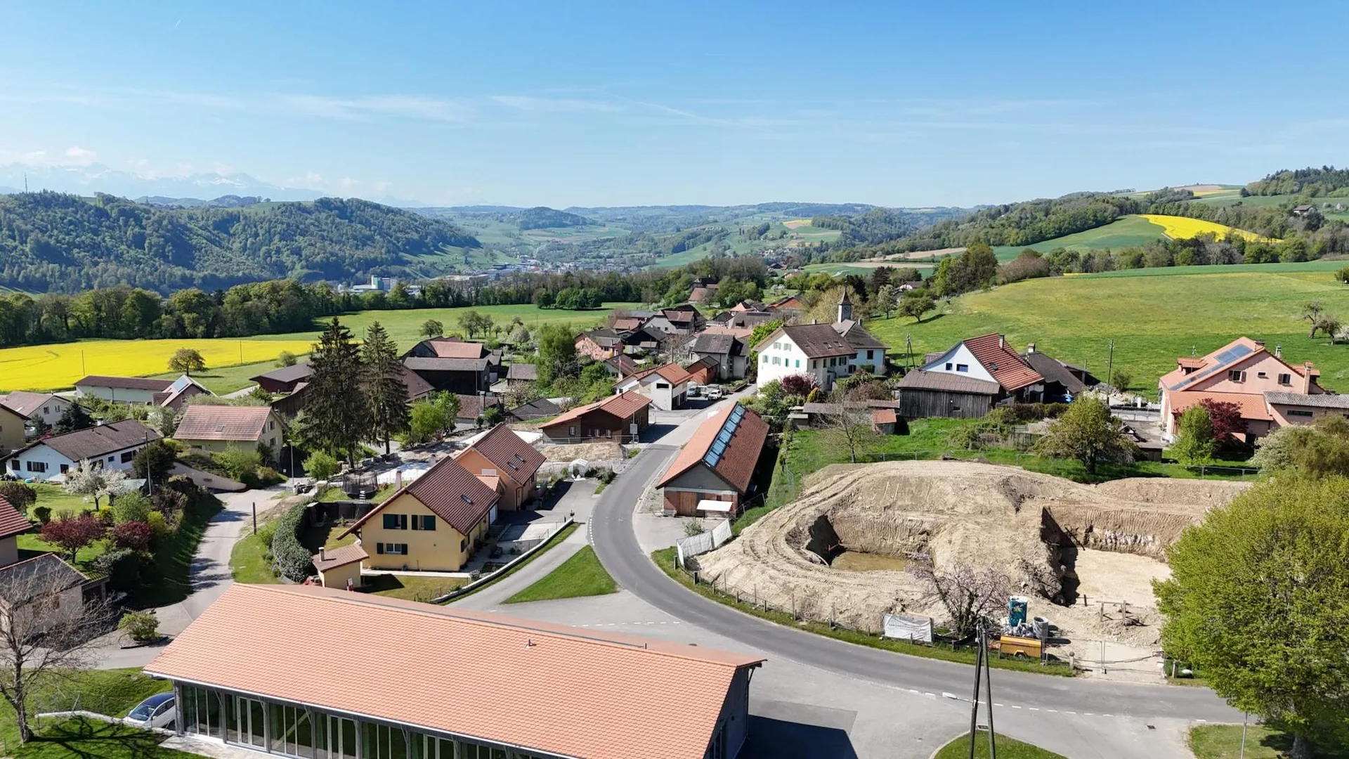 Moderne Villa mit 5.5 Zimmern und großem privatem Garten in Bussy-sur-Moudon
