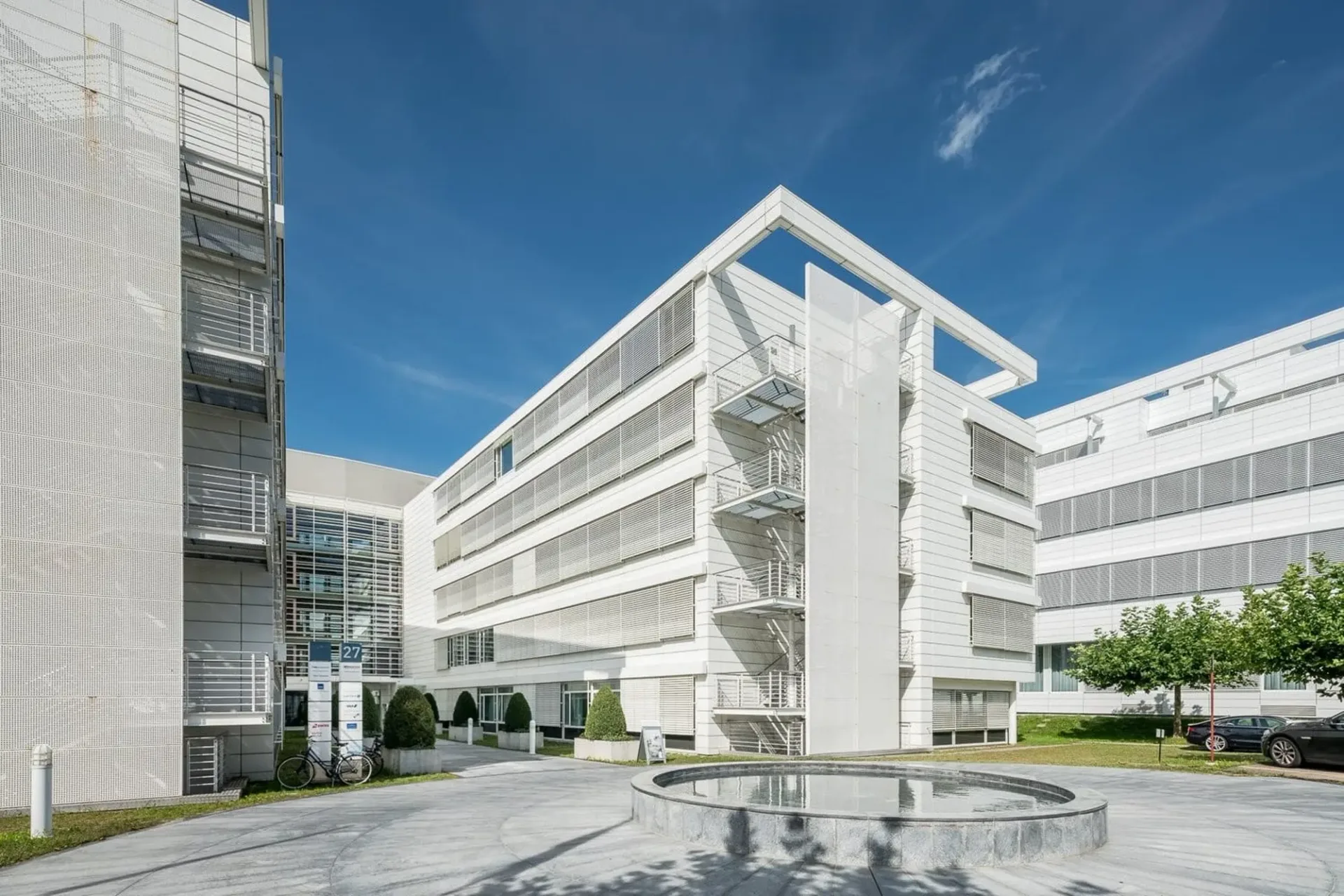 Ausgebaute Bürofläche mit ca. 612 m² in Kloten, per sofort verfügbar