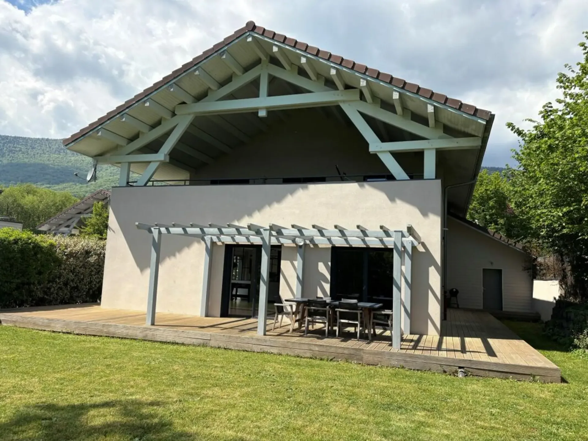 Haus 236 m2 auf Grundstück 800m2 - 01220 Divonne-les-Bains