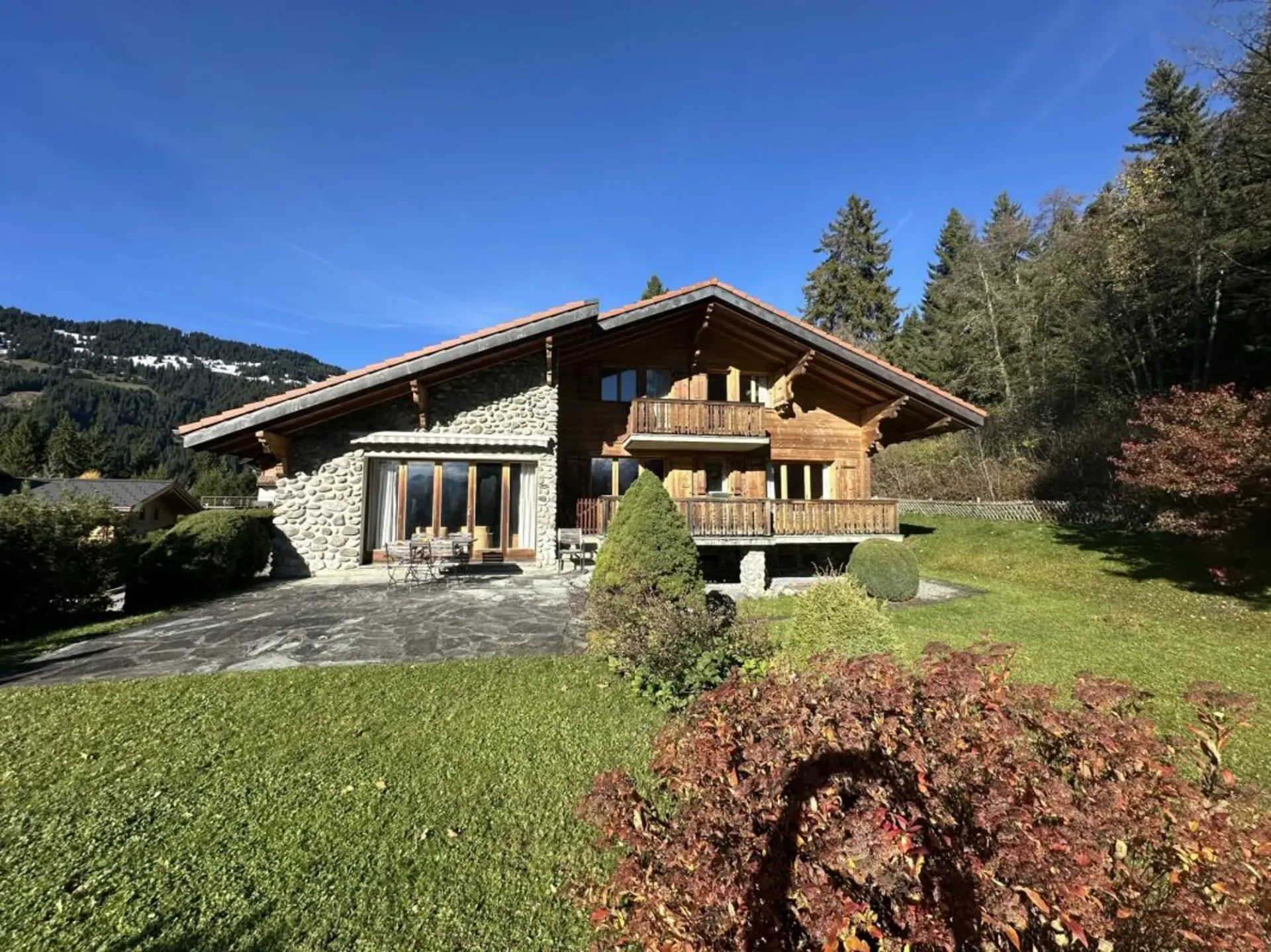 Chalet mit 9 Zimmern, nahe dem Zentrum