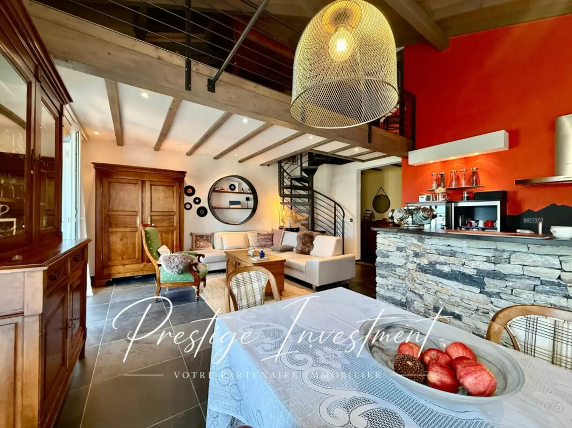Dachgeschoss-Duplex mit 5,5 Zimmern & 148 m2, Saillon
