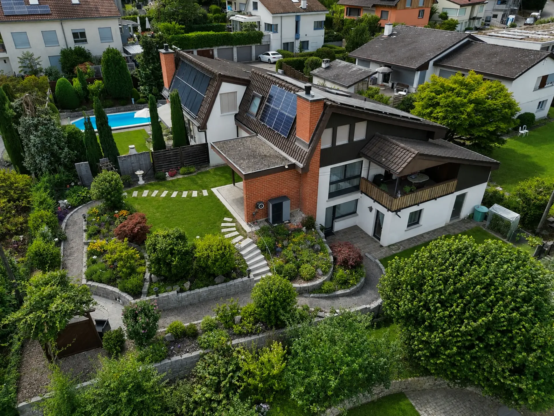 Grosszügiges 6.5-Zimmer Doppeleinfamilienhaus mit Weitsicht