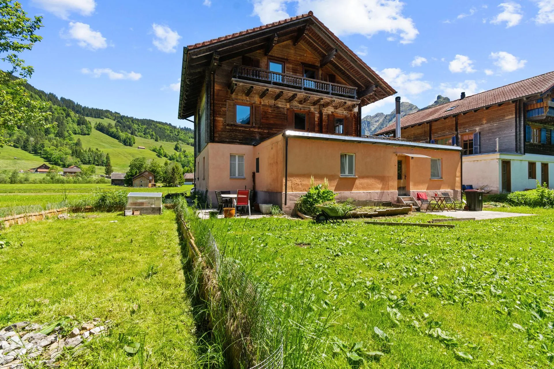 Mehrgenerationenhaus - perfekt für eine grosse Familie