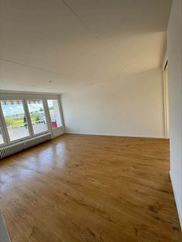 Schönes 4,5-Zimmer-Apartment mit 79 m2 im oberen Erdgeschoss