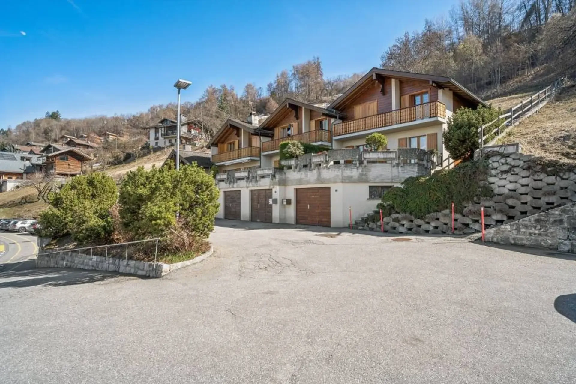Chalet mitoyen in 10 Minuten Entfernung zum Skigebiet 4 Vallées