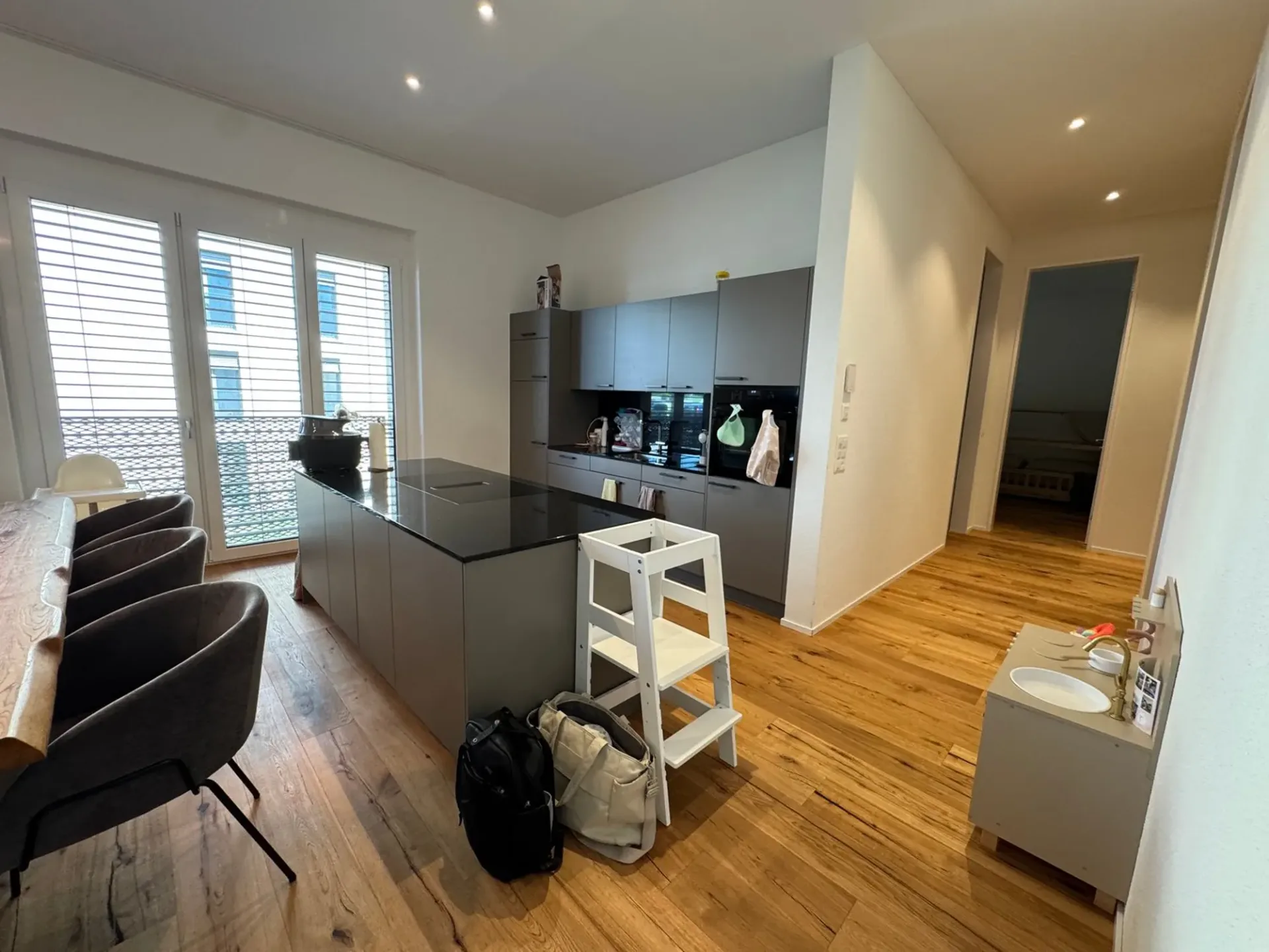 Modern 4.5-room new apartment with balcony in Berg TG