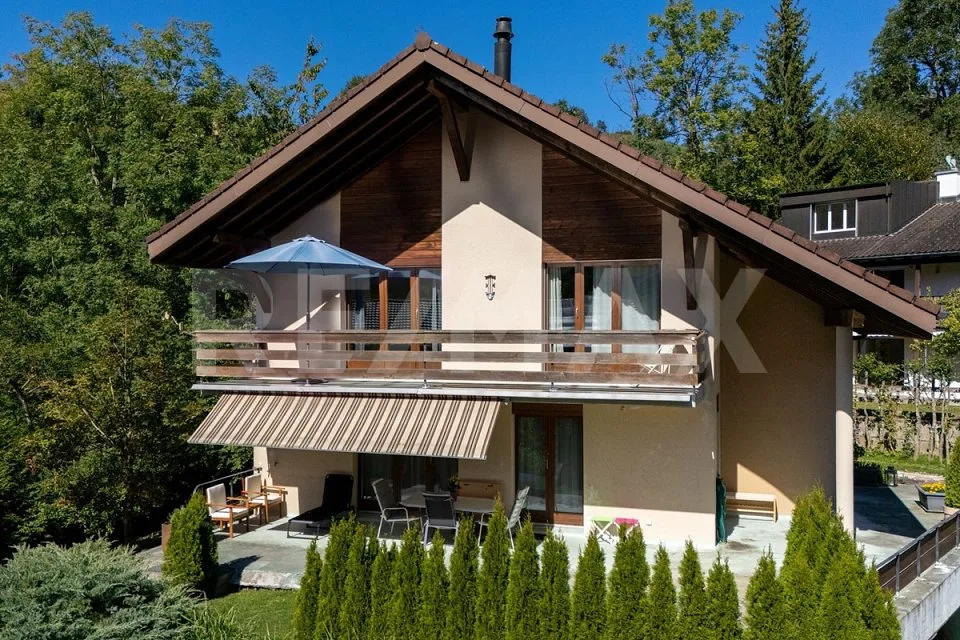 Viel Platz, viel Natur und grosses Potenzial  Grosszügiges Einfamilienhaus in Schwarzenberg