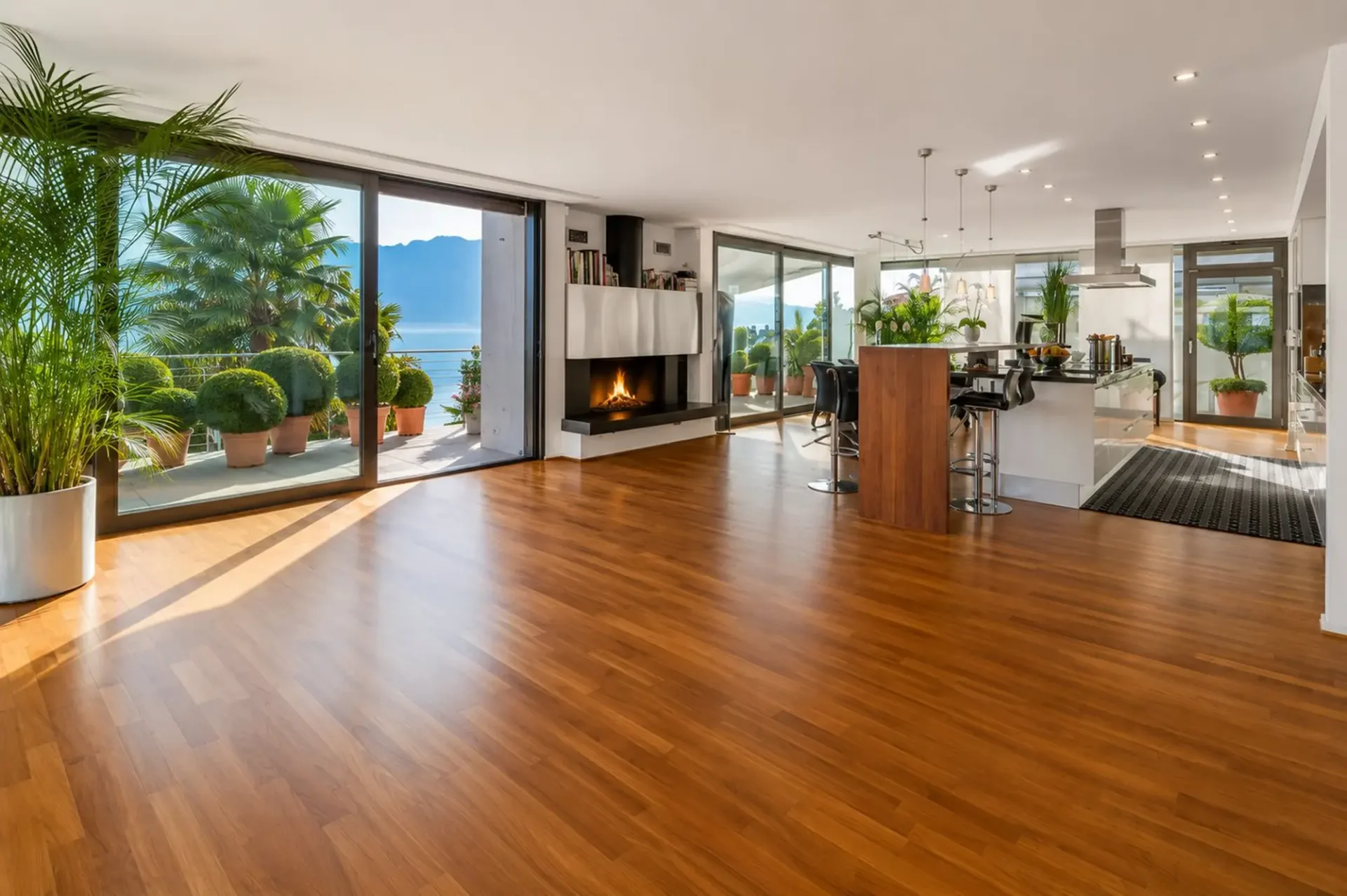 Moderne Villa mit Panoramablick auf den See – 176 m² Wohnfläche