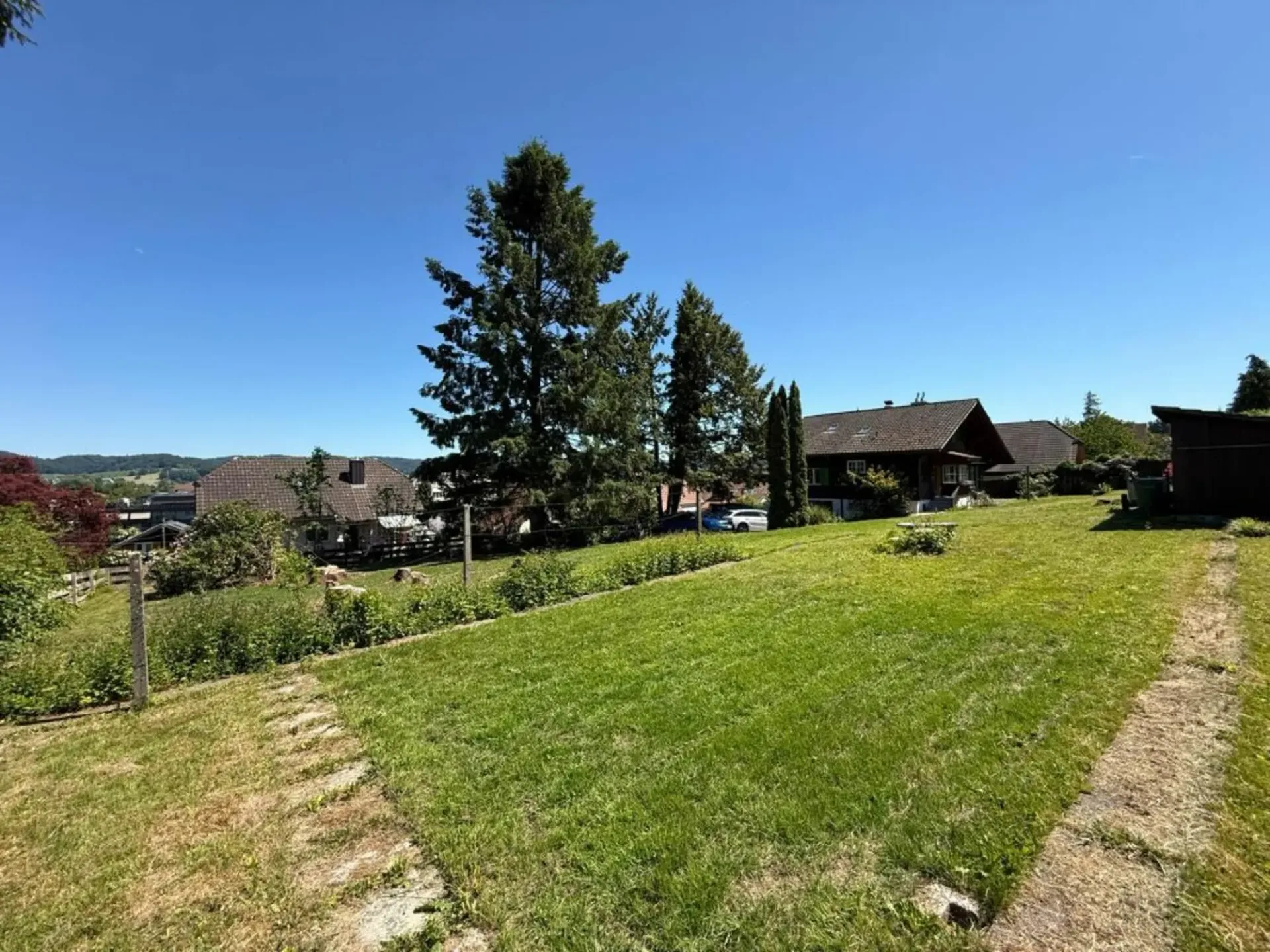 Attractive building land with diverse development potential