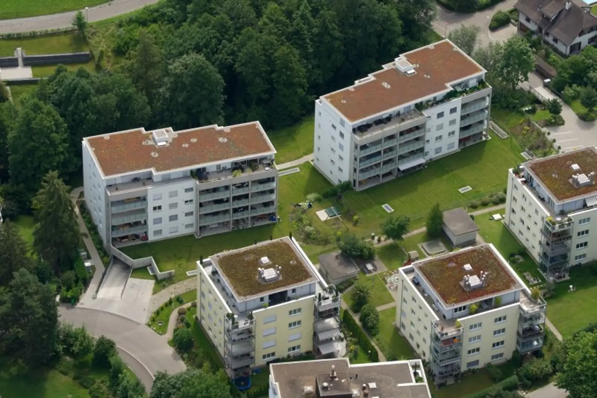 Einstellplatz zu vermieten
