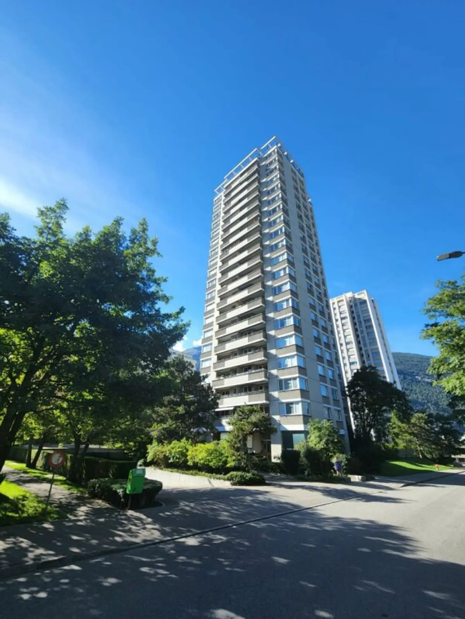 Schöne Wohnung mit herrlicher Aussicht zu den Bergen