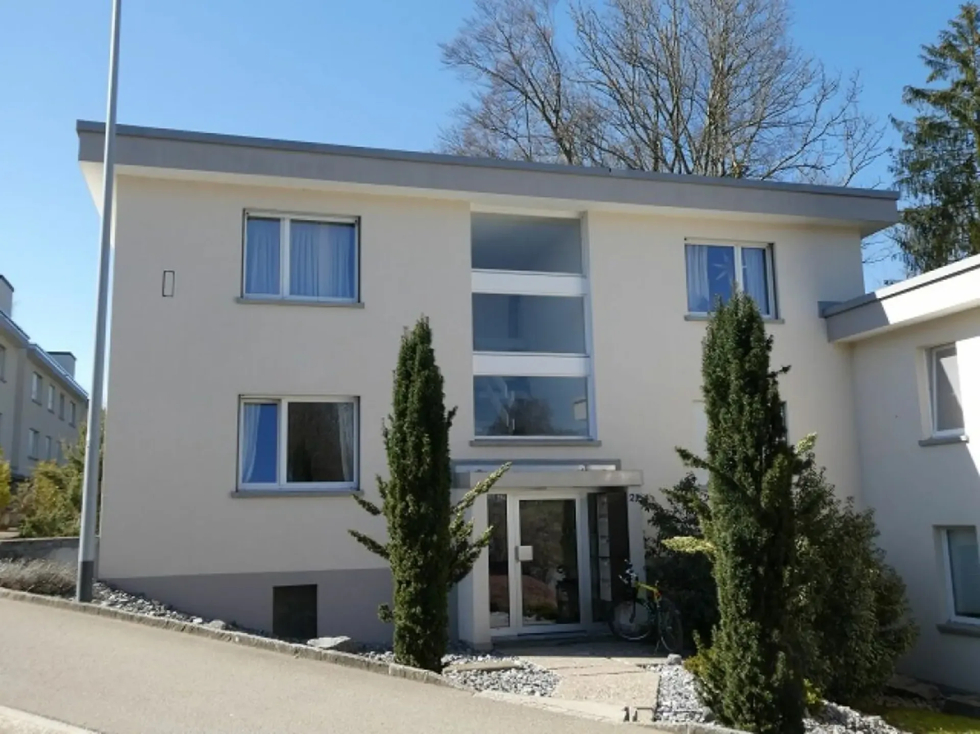 2.5 Zi-Whg mit Sitzplatz in ruhigem Uni-Quartier