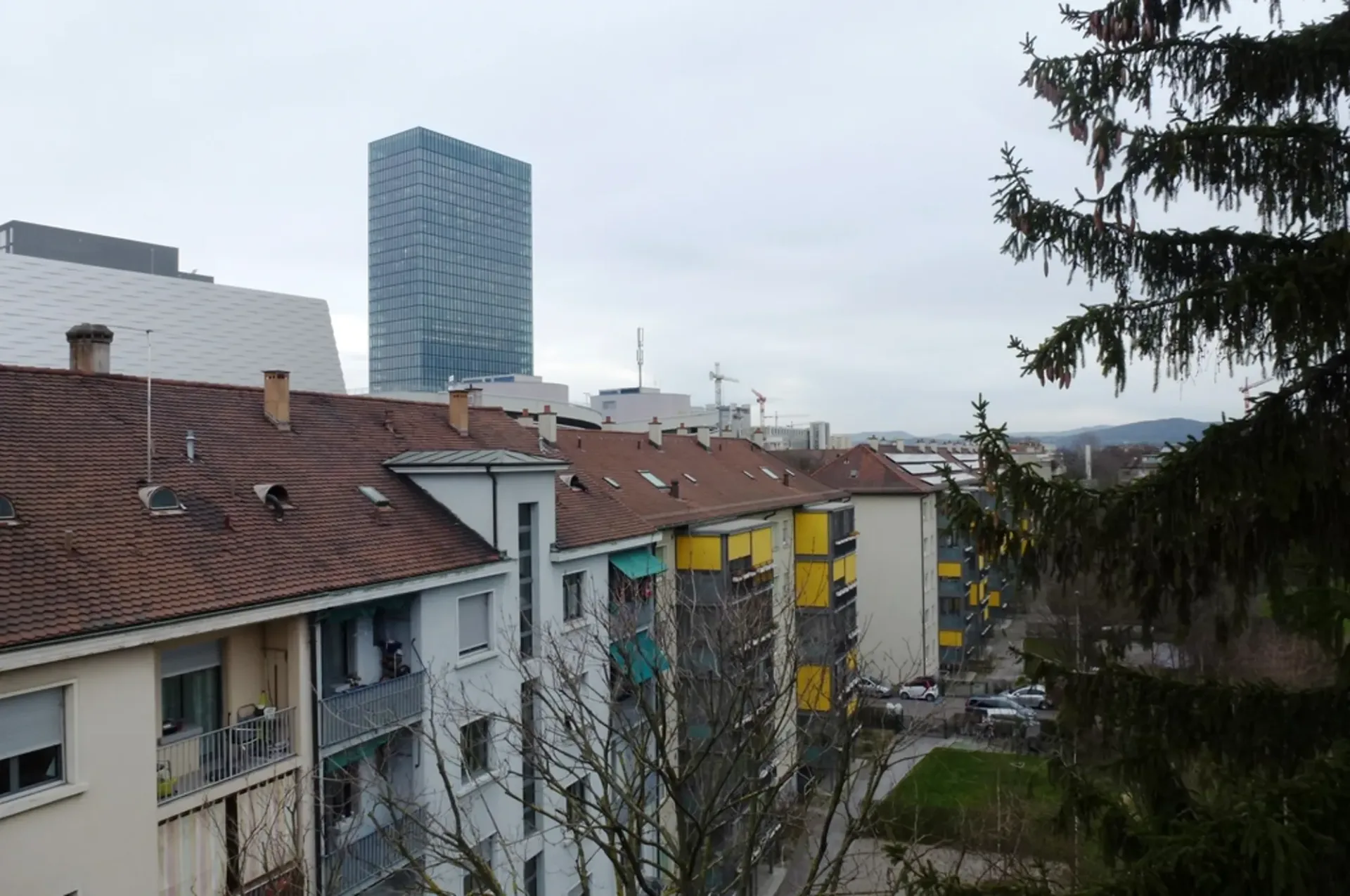 "Exklusive Dachwohnung Nähe Messe"