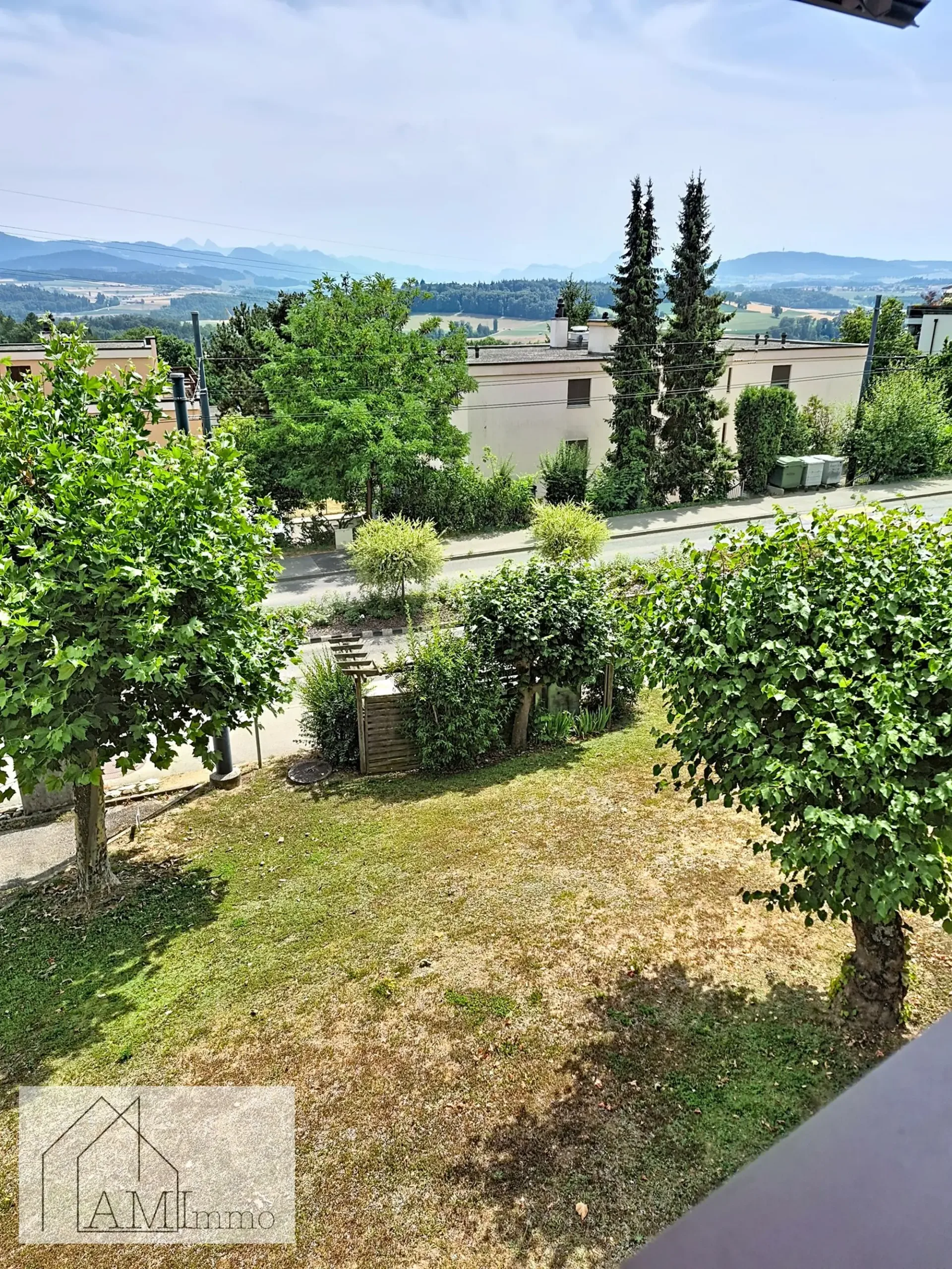 Angenehme 4,5-Zimmer-Wohnung mit Balkon in Villars-sur-Glâne