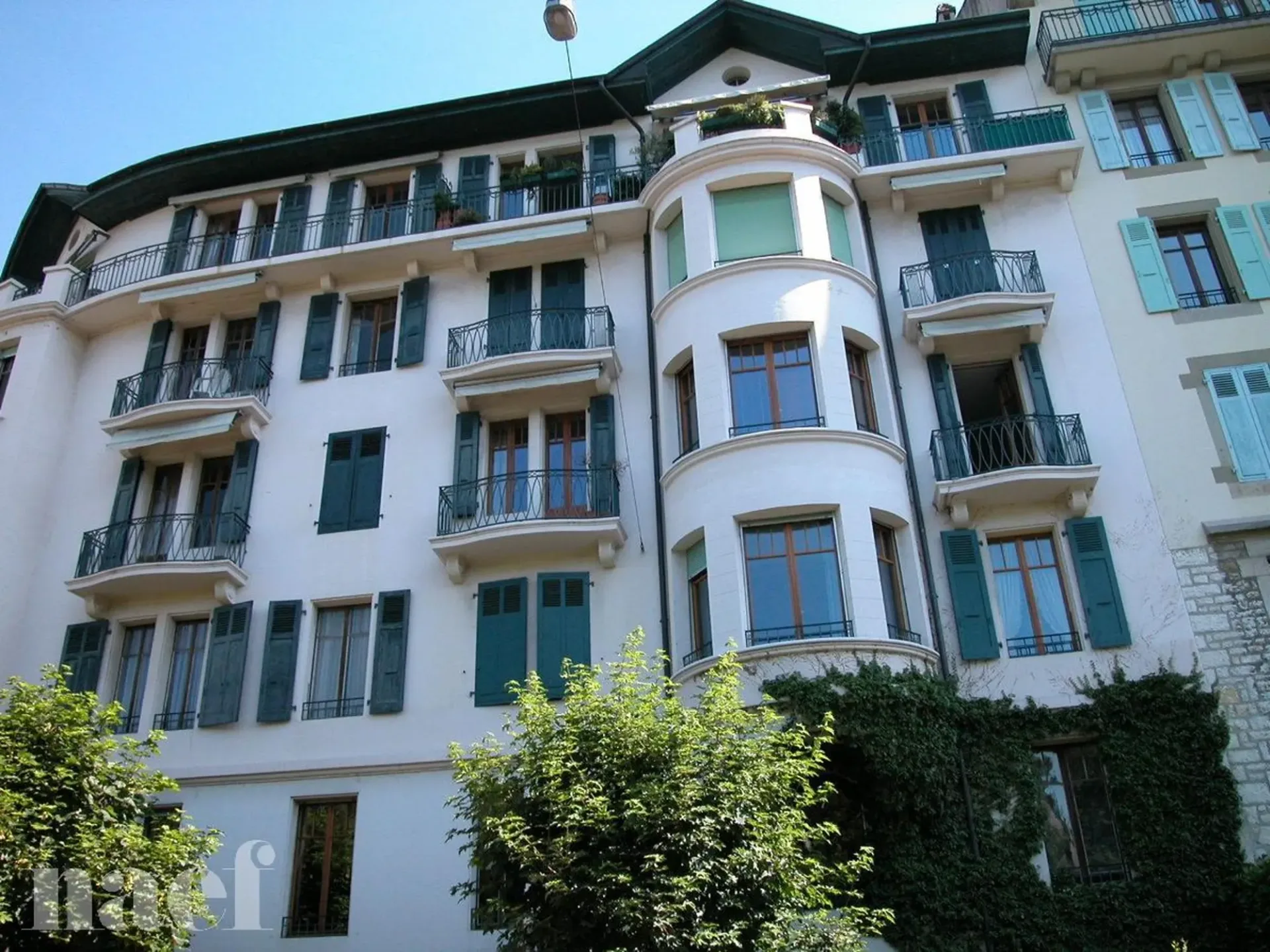 Wohnung mit 6 Zimmern im 2. Stock in Champel