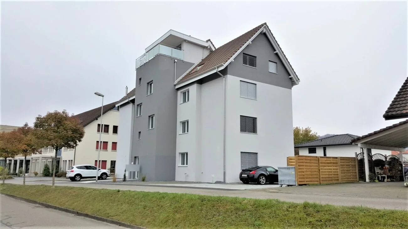 Tiefgaragenplatz nahe dem Bahnhof zu vermieten (ohne Lademöglichkeit!)