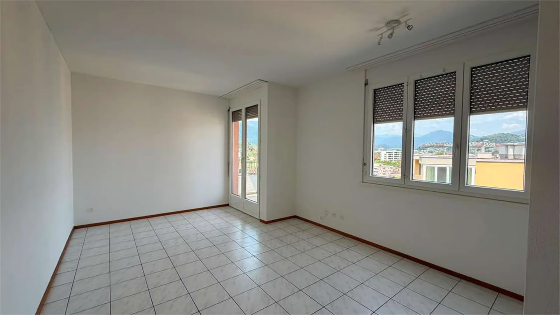 2,5 Zimmer zur Miete in Lugano Via Moncucchetto 21