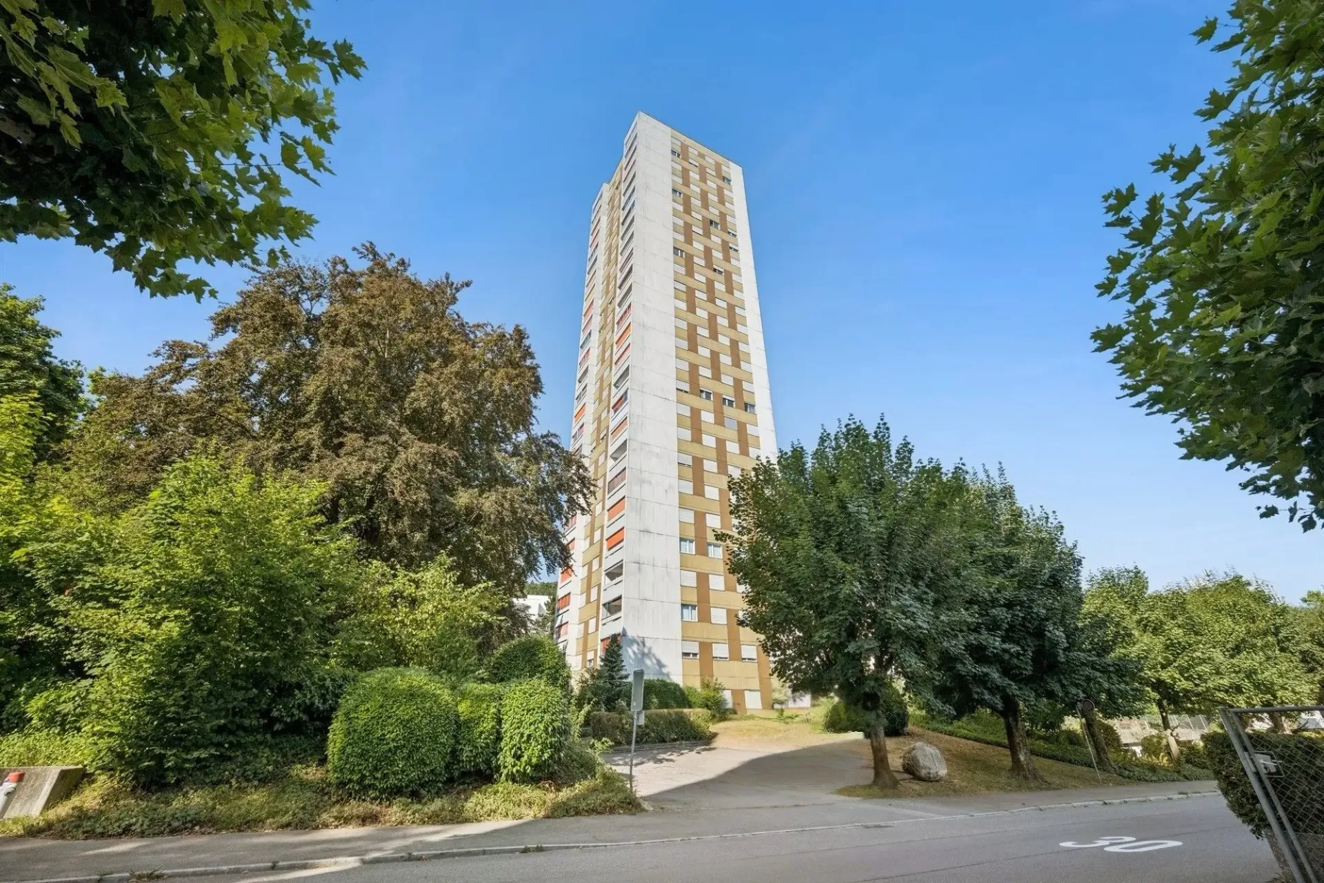 Modernes Wohnen an zentralere Lage in Spreitenbach