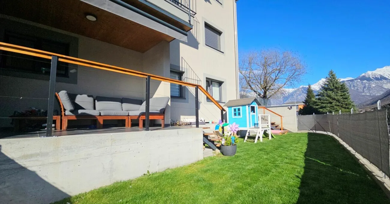 Modernes 4.5-Zimmer-Wohnung mit Garten