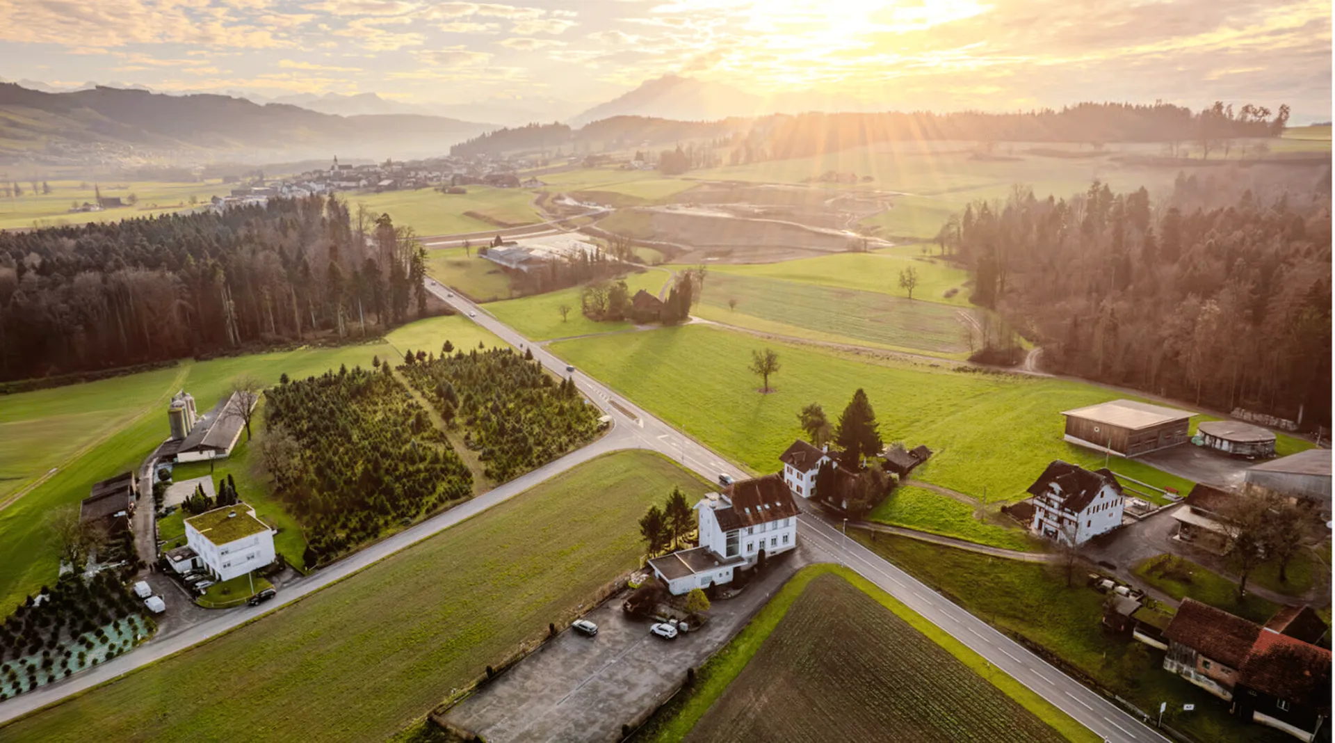 Gewerbelokal & Lagerraum zur Miete an der Hauptstrasse in Oberrüti