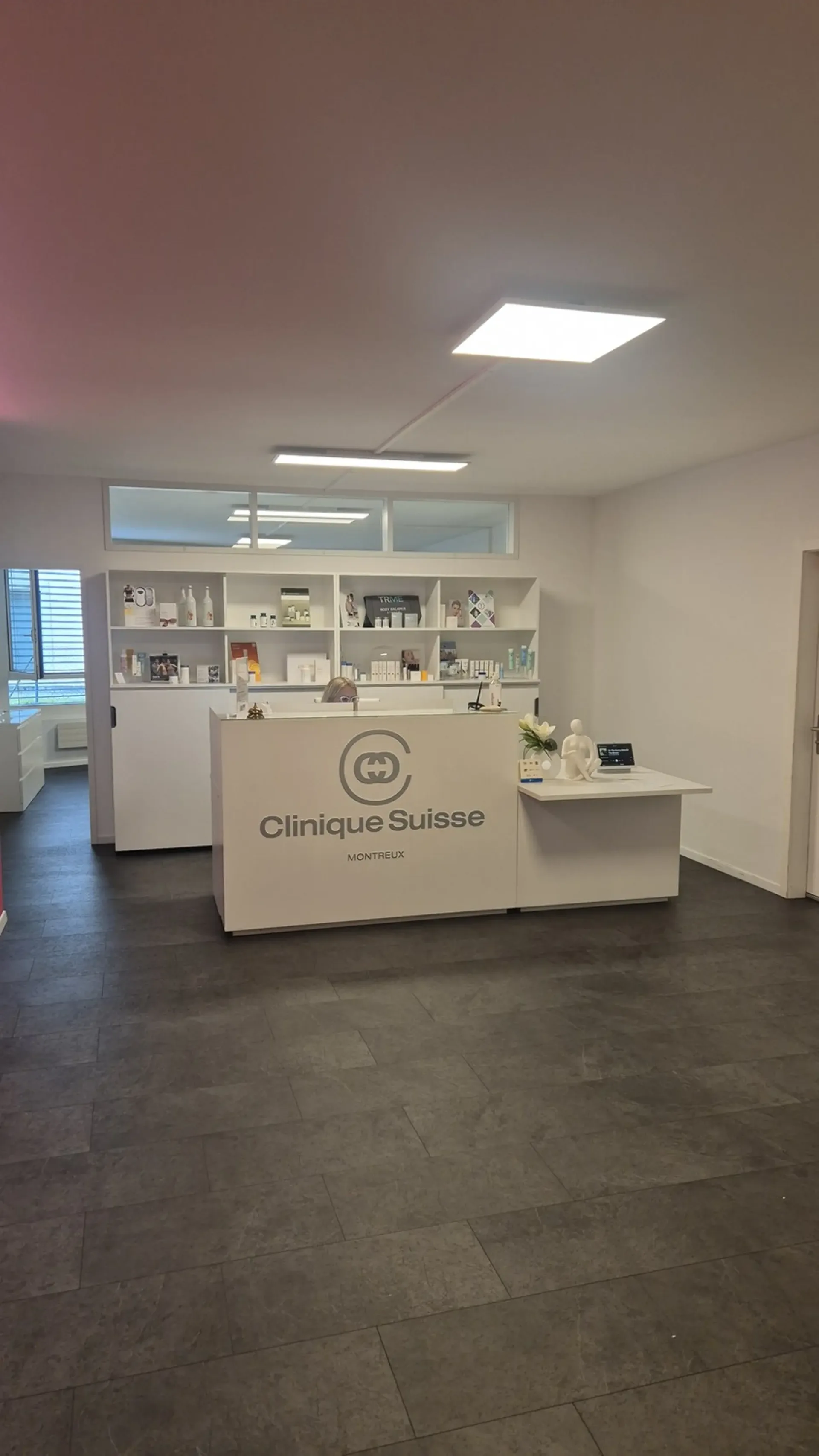 Zu vermieten - Büro von 360m2 im Herzen von Montreux!