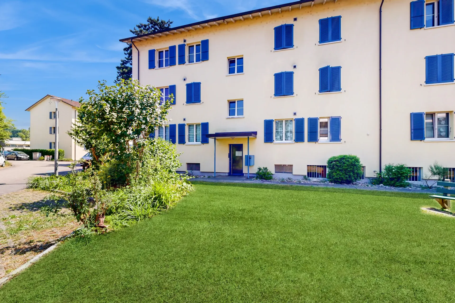 Rent Without Deposit - Cozy Apartment in Central Location