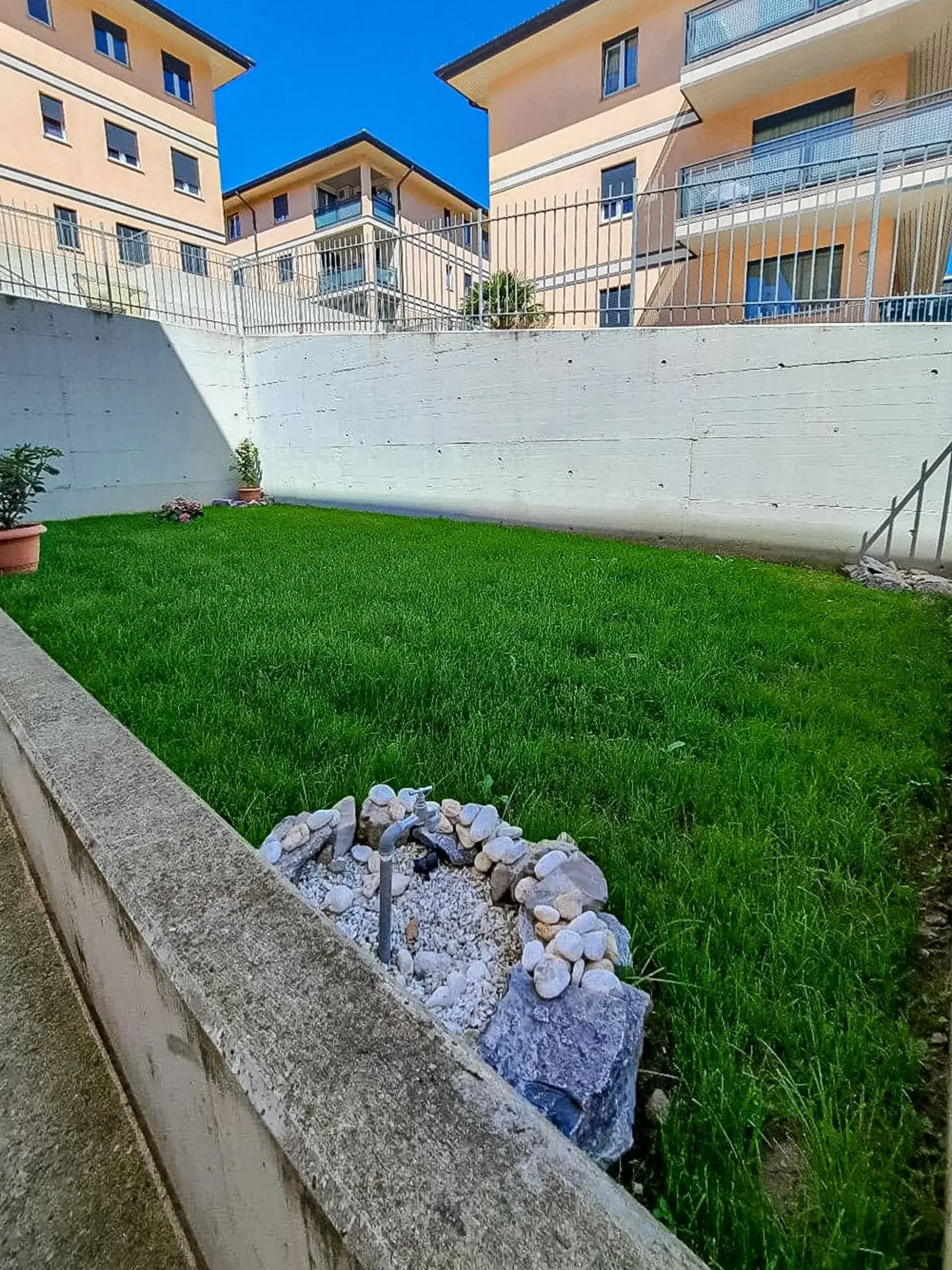 4.5 locali all’ultimo piano a Rivera