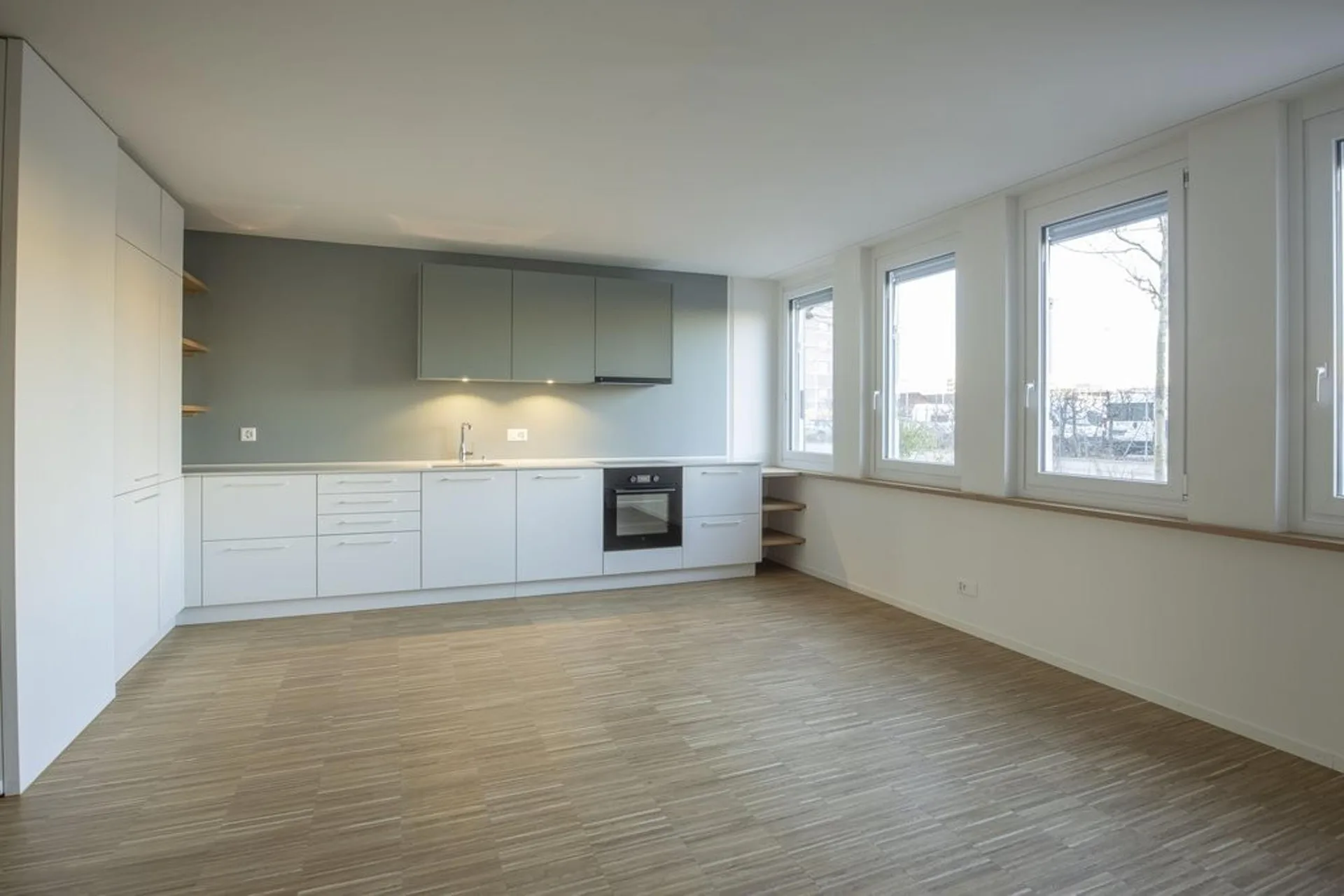 Moderne Wohnung mit Gartensitzplatz und eigenem Waschturm