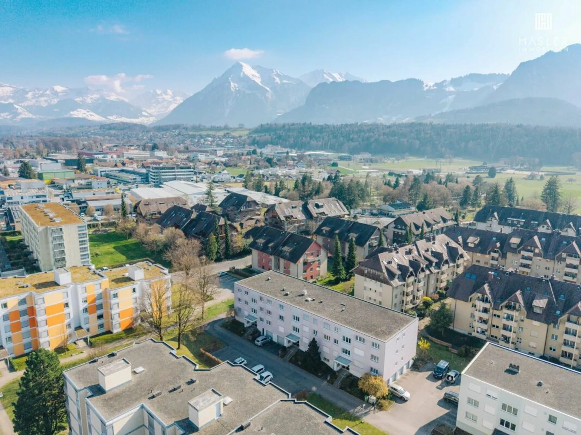 4½- (3½-) Zimmer-Wohnung in See- und Stadtnähe