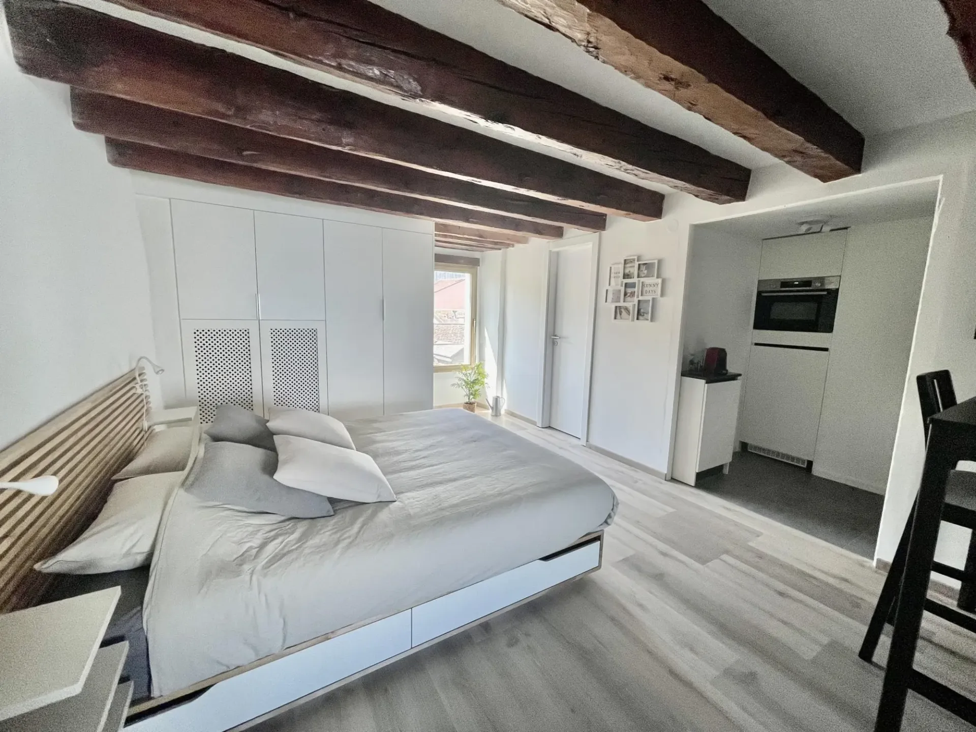 Studio meublé à louer ? Nyon, Rue de Rive 53 vue lac au 4e étage